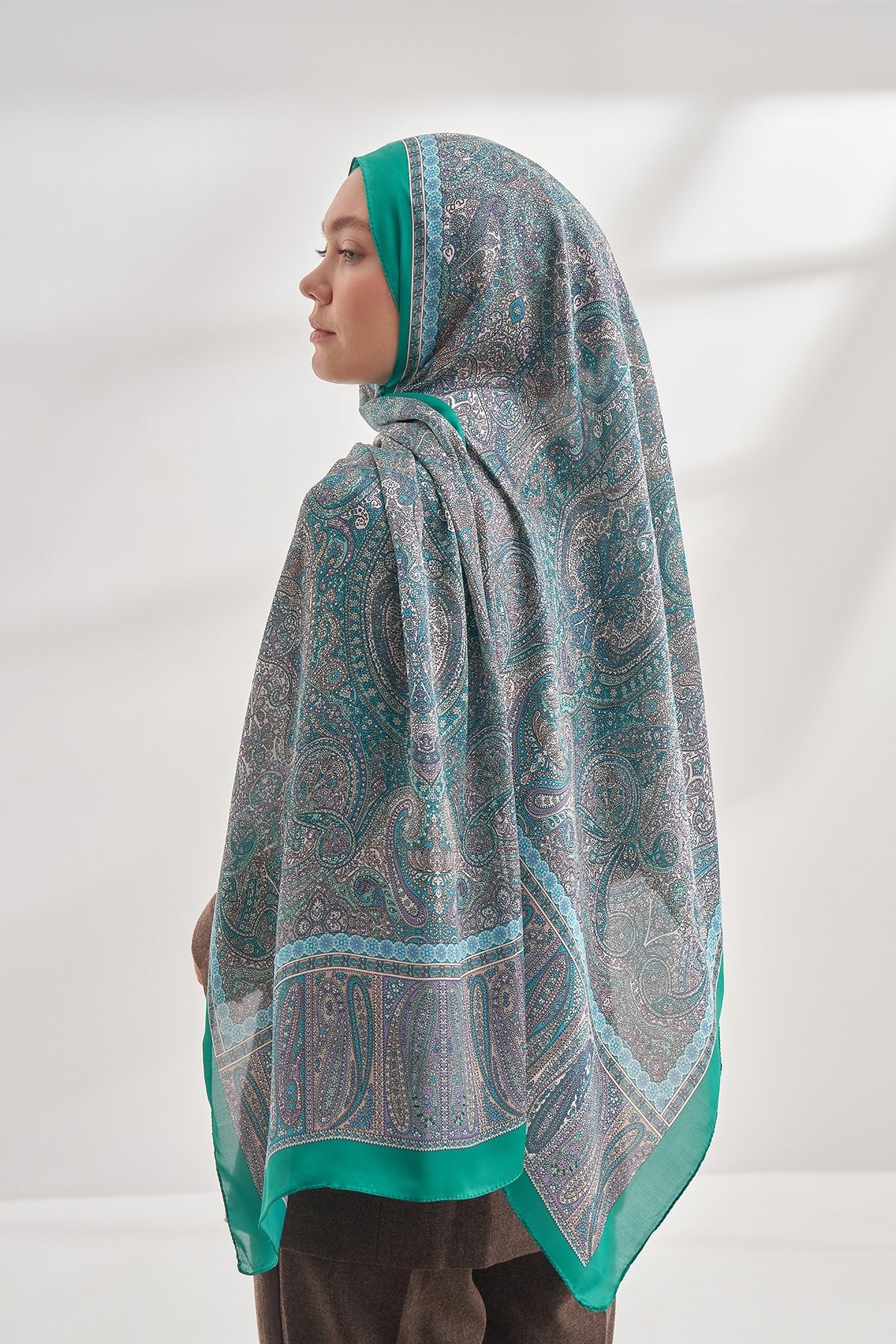 İTHAL VUAL VİNTAGE DESEN ŞAL - BENETTON YEŞİLİ