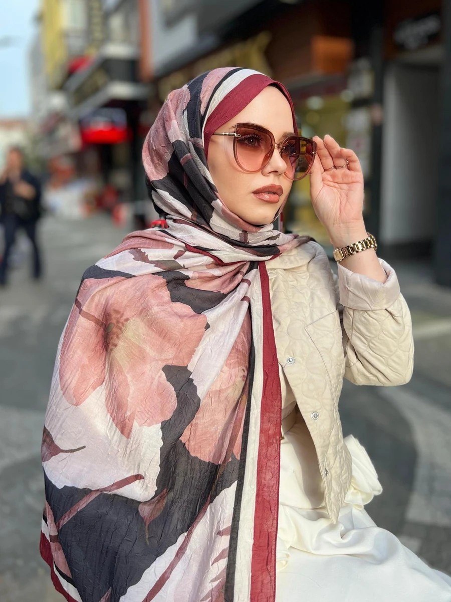 GELİNCİK DESEN FLORA DREAMS SERİSİ - BORDO -SİYAH