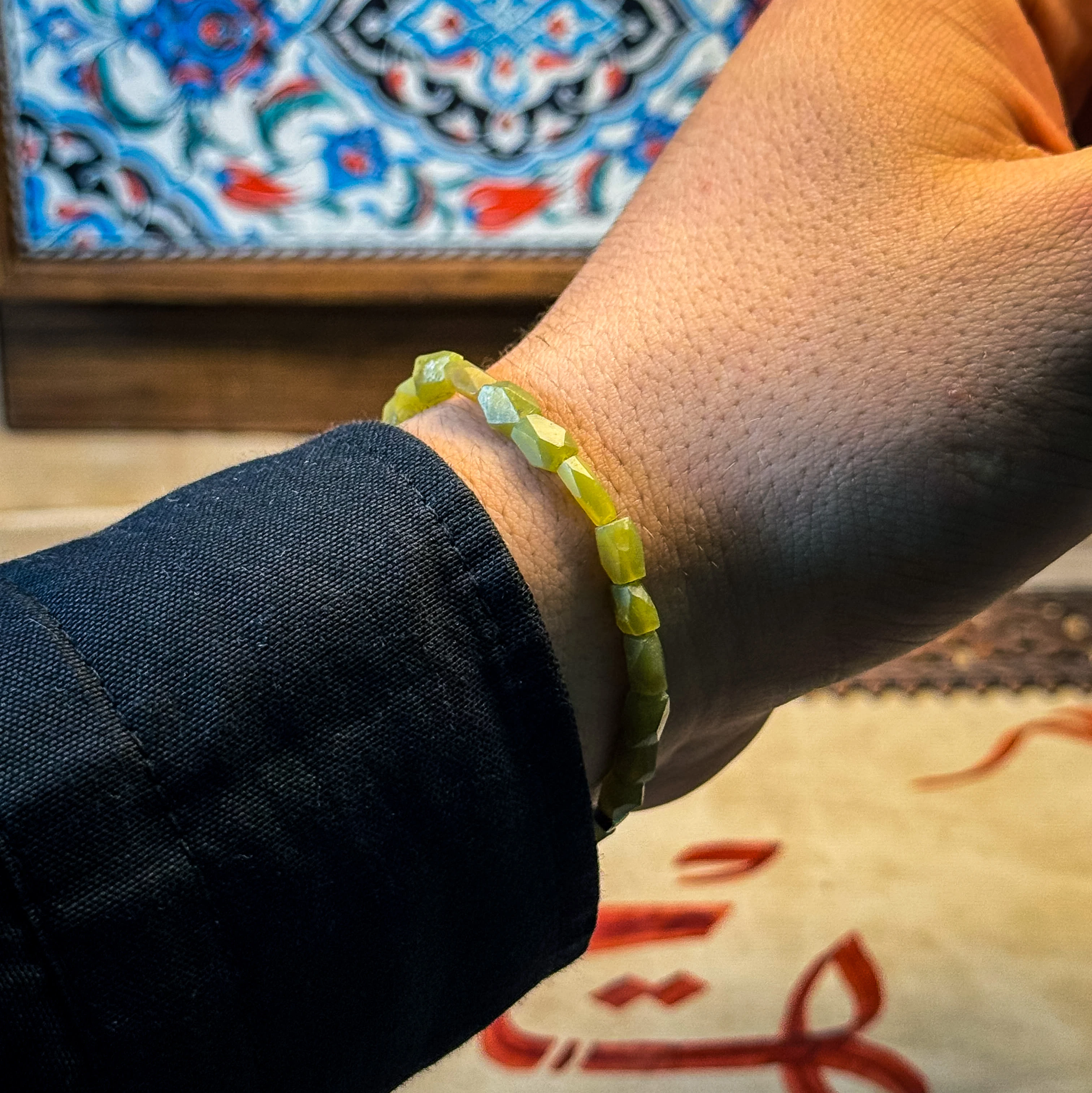 Doğal Yeşim Taşı Bileklik – Boyasız & Cilasız El Yapımı