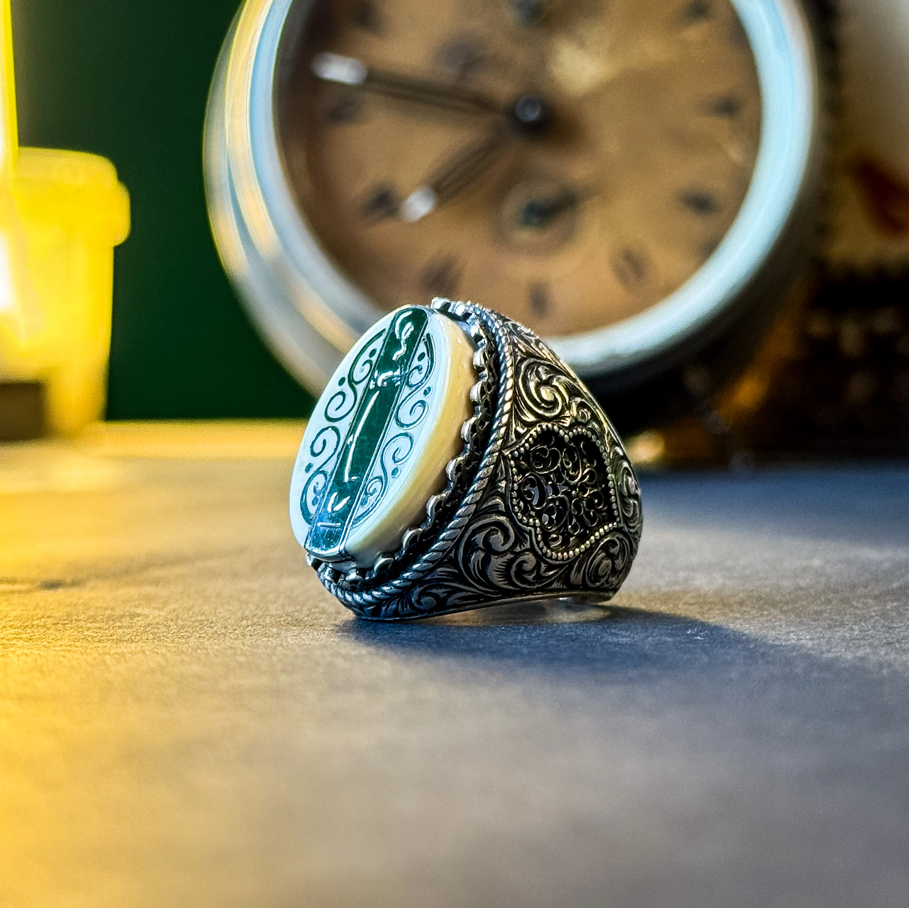 Edeb Ya Hu Yazılı Kalem ve Telkari İşçilikli 925 Ayar Gümüş Yüzük