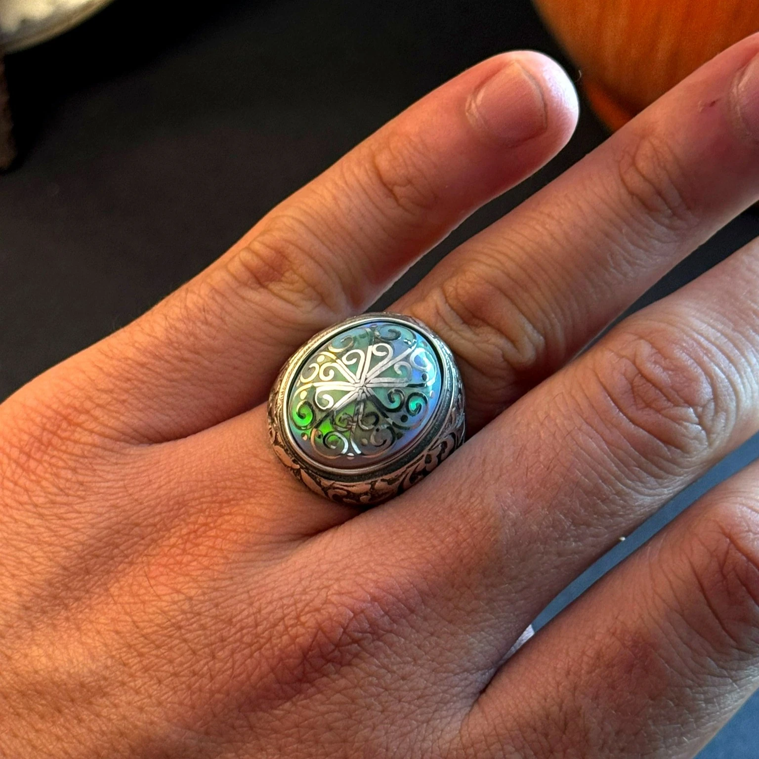 Beyaz Opal Taşlı Telkari Motifli 925 Ayar Gümüş Yüzük