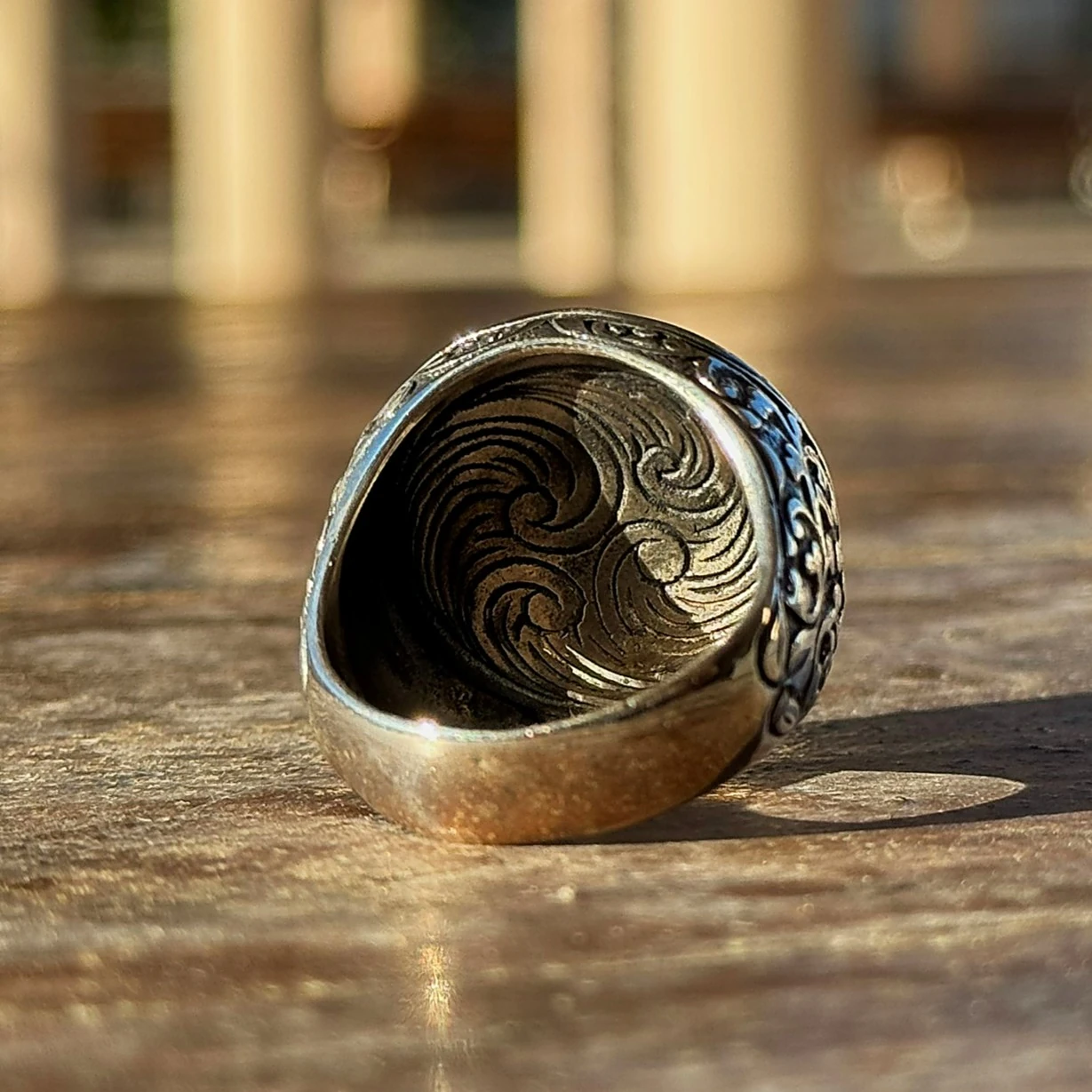 Kakma Sanatı Ve Telkari İşçilikli Beyaz Opal 925 Ayar Gümüş Yüzük