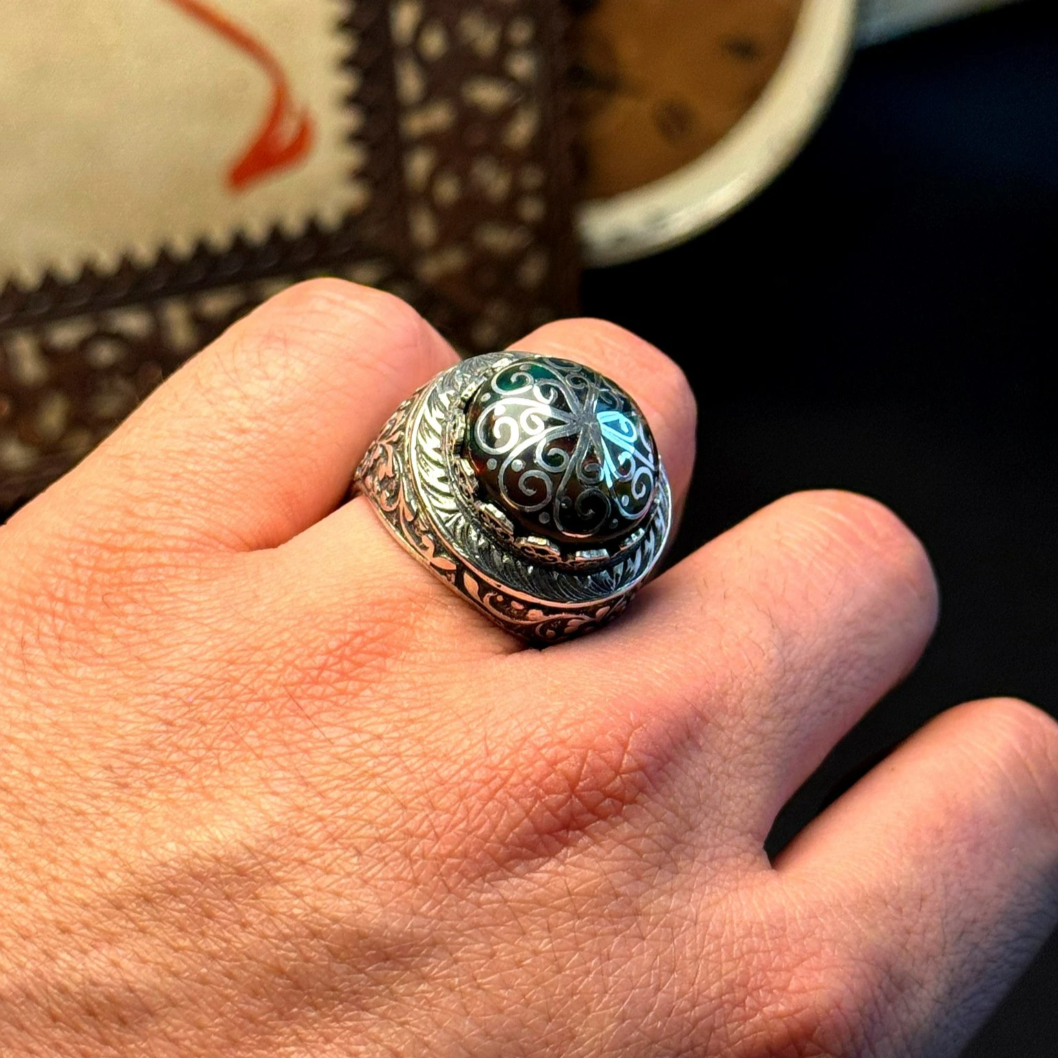 Siyah Opal Üzeri 1000 Ayar Gümüş Telkari İşlemeli Yüzük