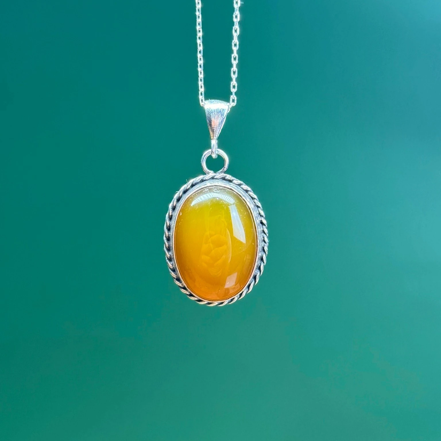 Sarı Akik Taşlı El İşçiliği 925 Ayar Gümüş Kolye