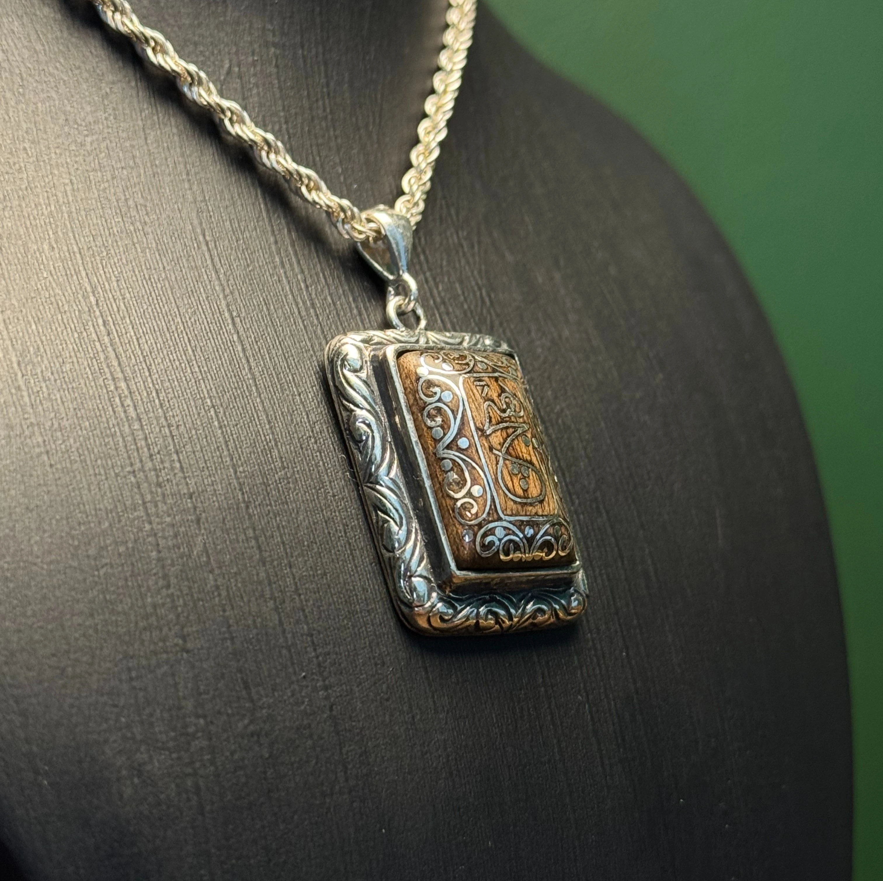 Hiç Yazılı Eski Usul Telkari İşcilikli 925 Ayar Gümüş Kolye