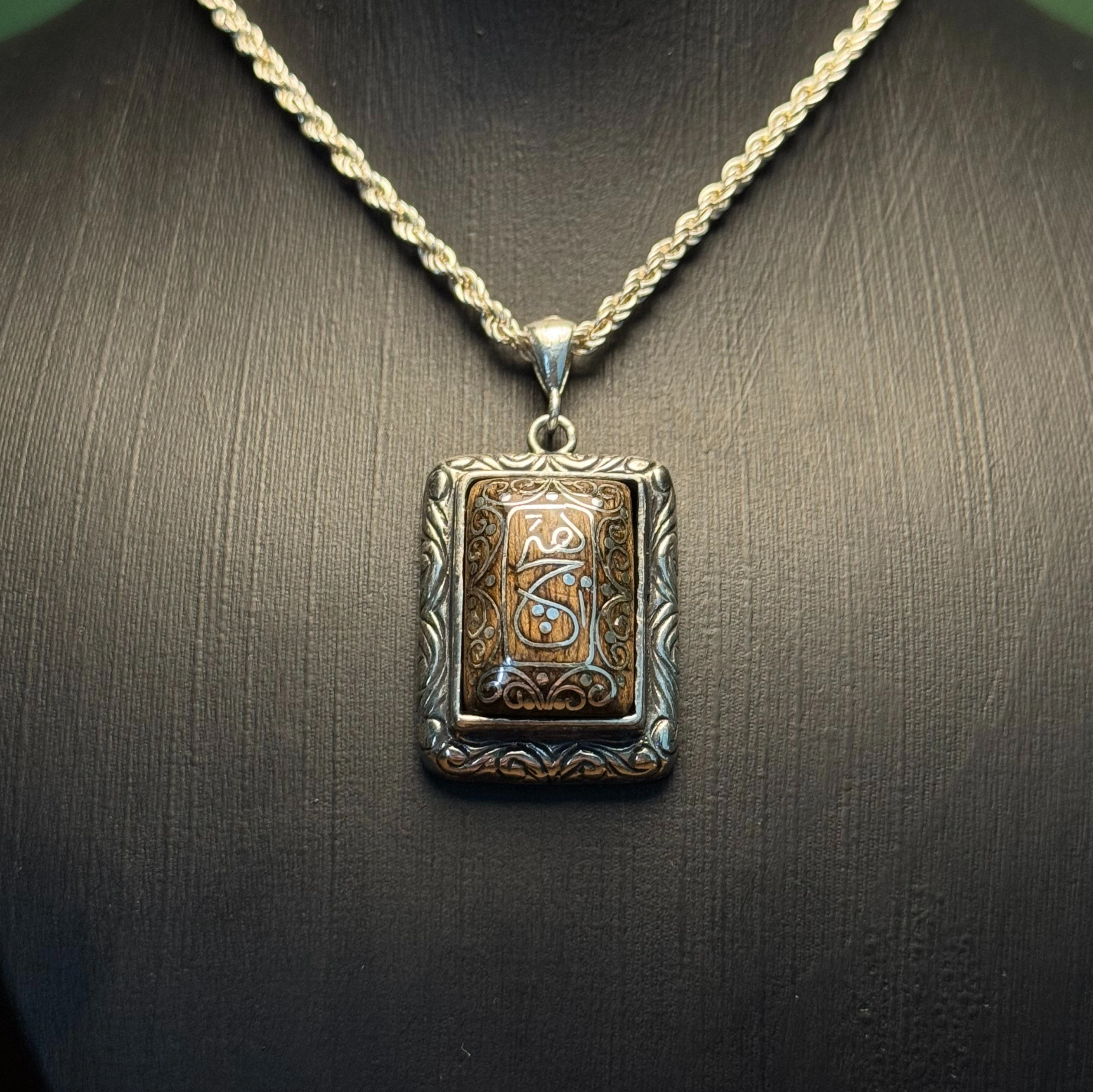 Hiç Yazılı Eski Usul Telkari İşcilikli 925 Ayar Gümüş Kolye