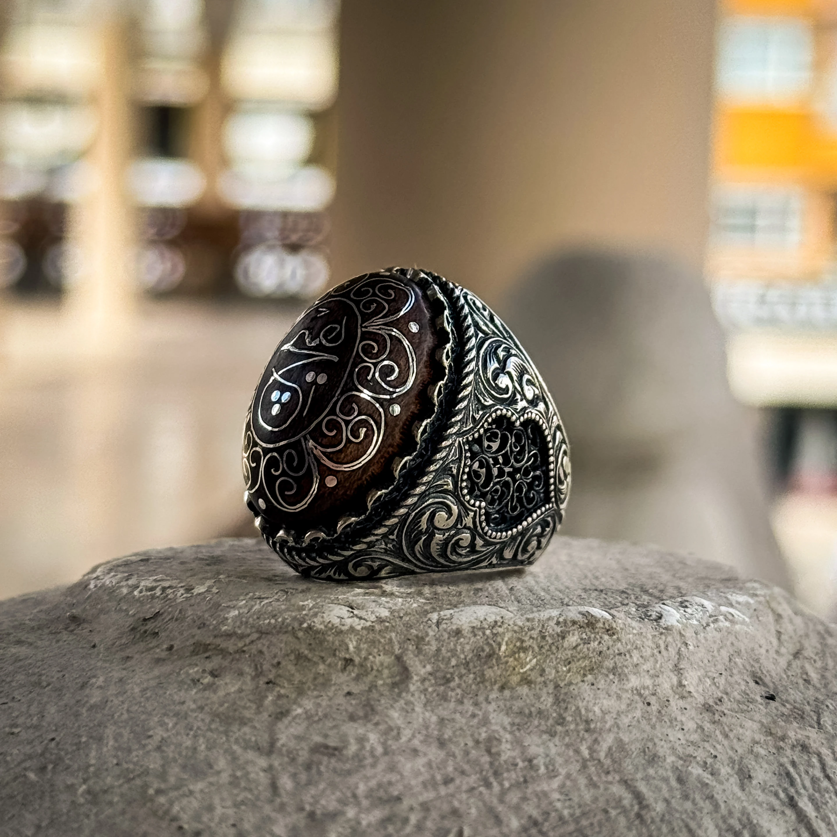  Eski Usul Telkari İşçilikli HİÇ Yazılı 925 Ayar Gümüş Yüzük