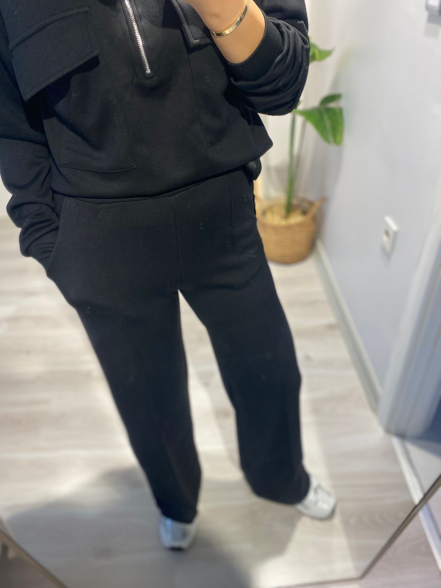 Çift Kapaklı Cep Model Sweatshirt Pantolon Takım 