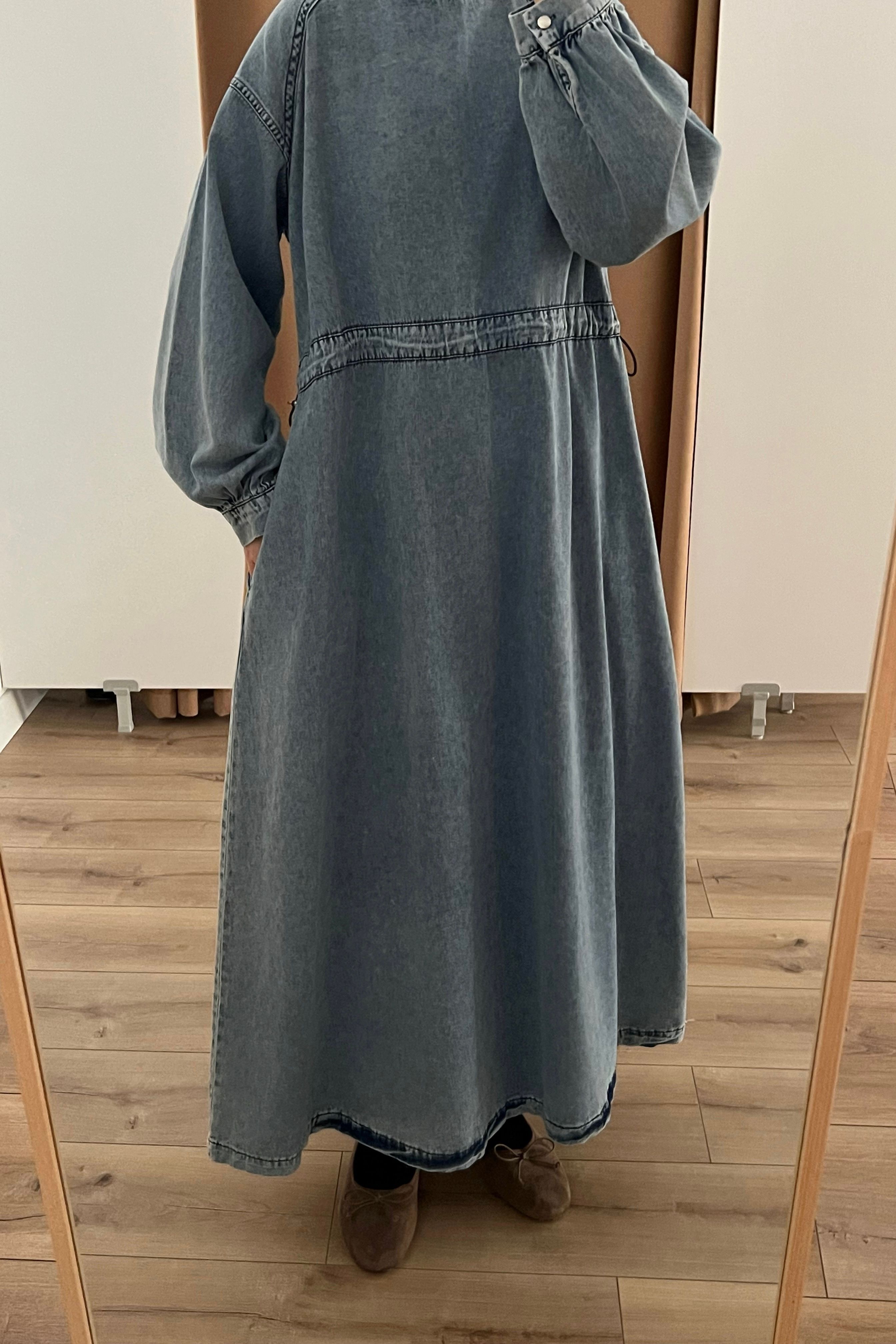 İnce denim elbise 