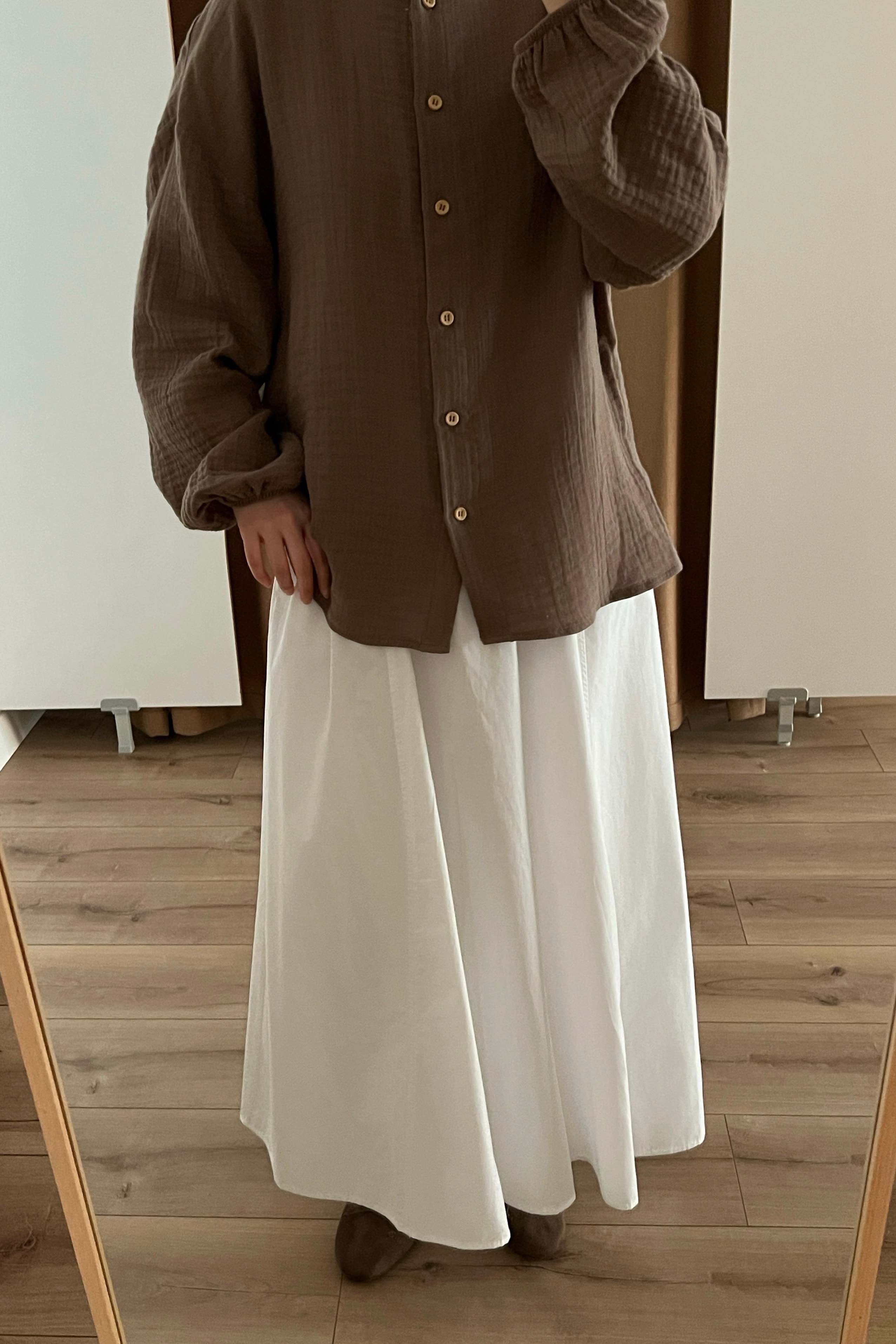 Ahşap düğmeli müslin gömlek  - brown