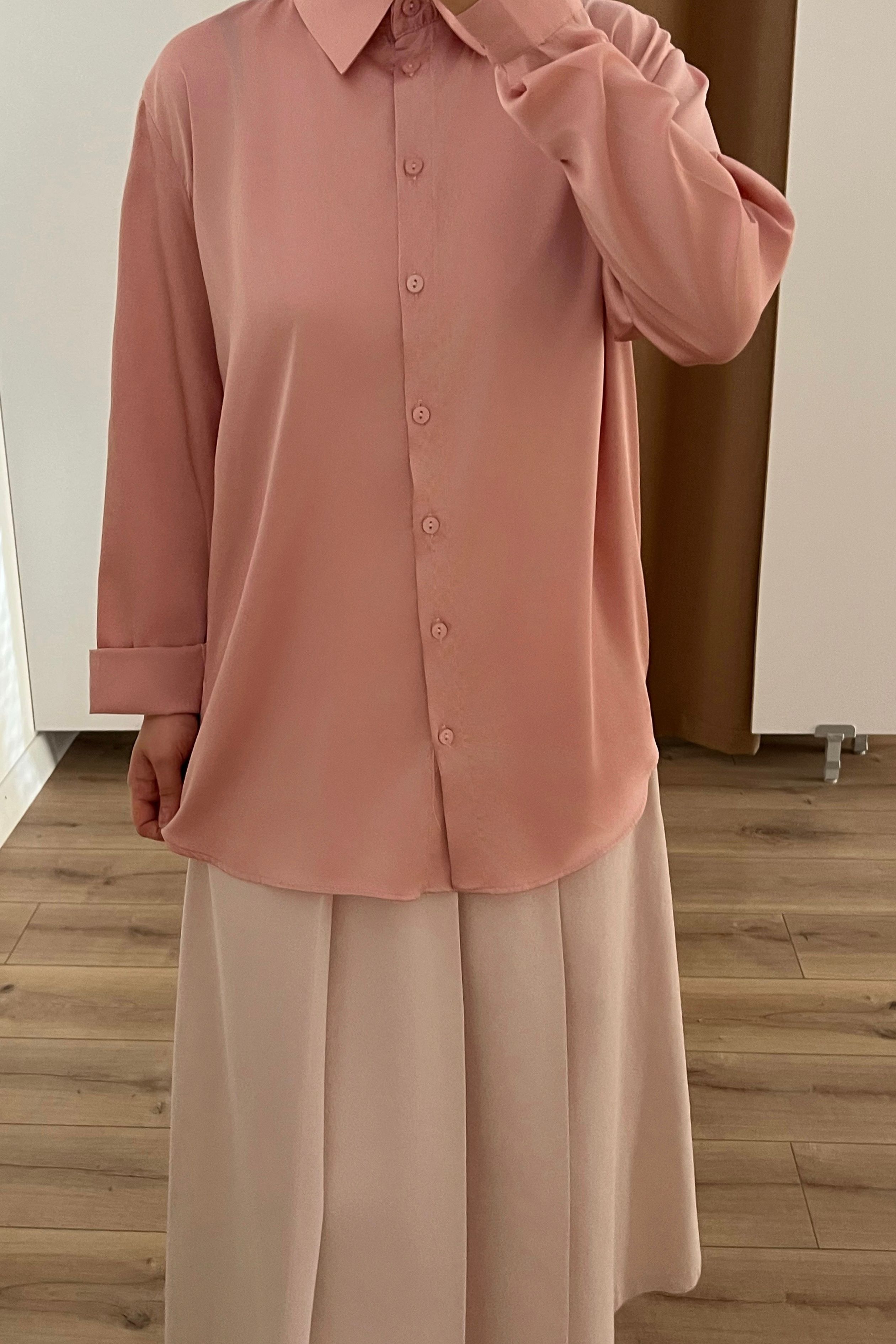 Saten gömlek 