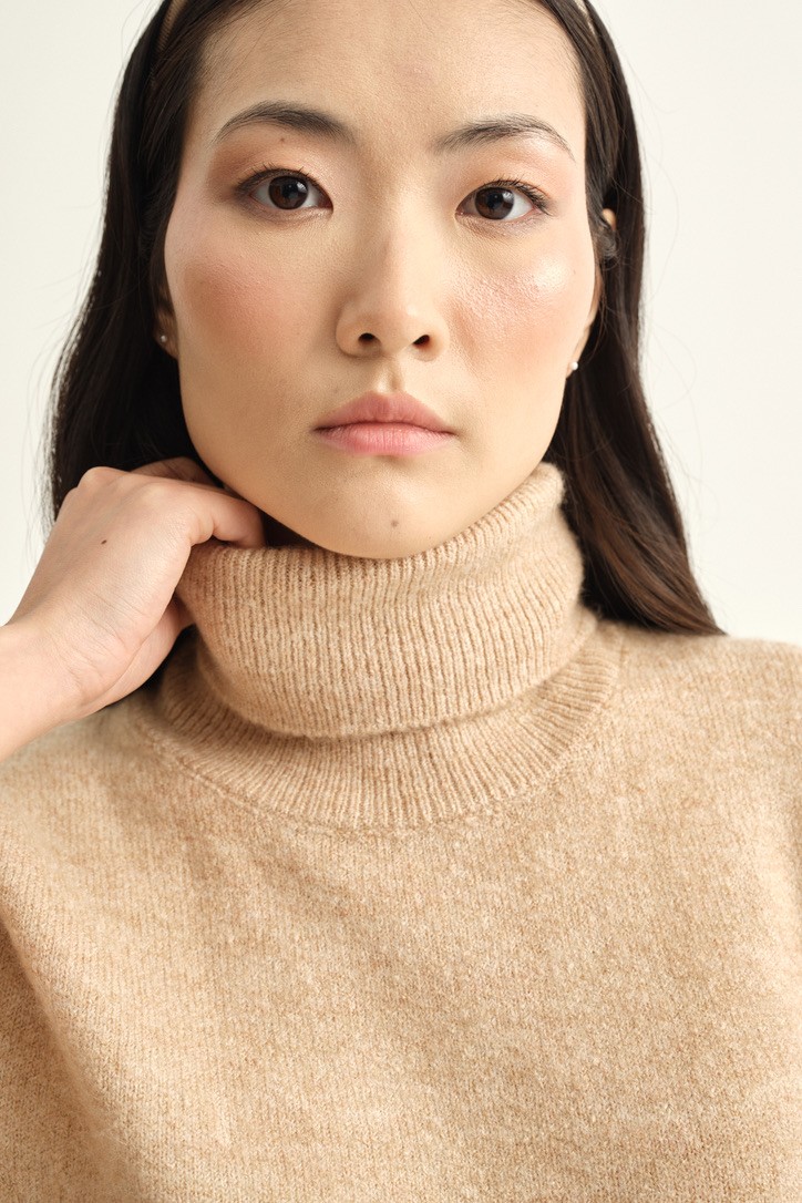 Turtleneck Half Sleeve Sweater