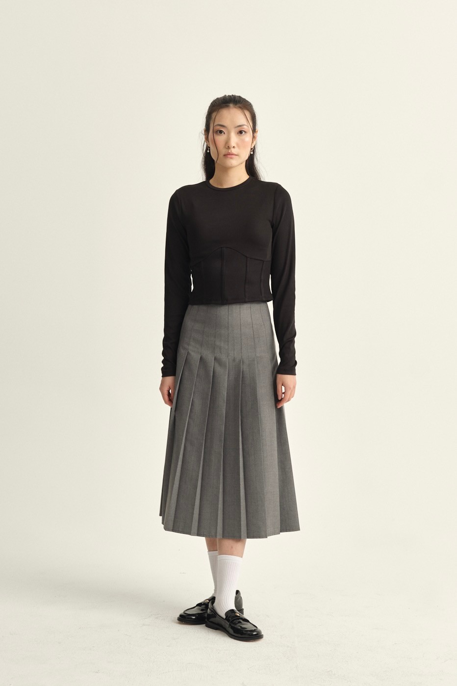 Basic blouse with corset