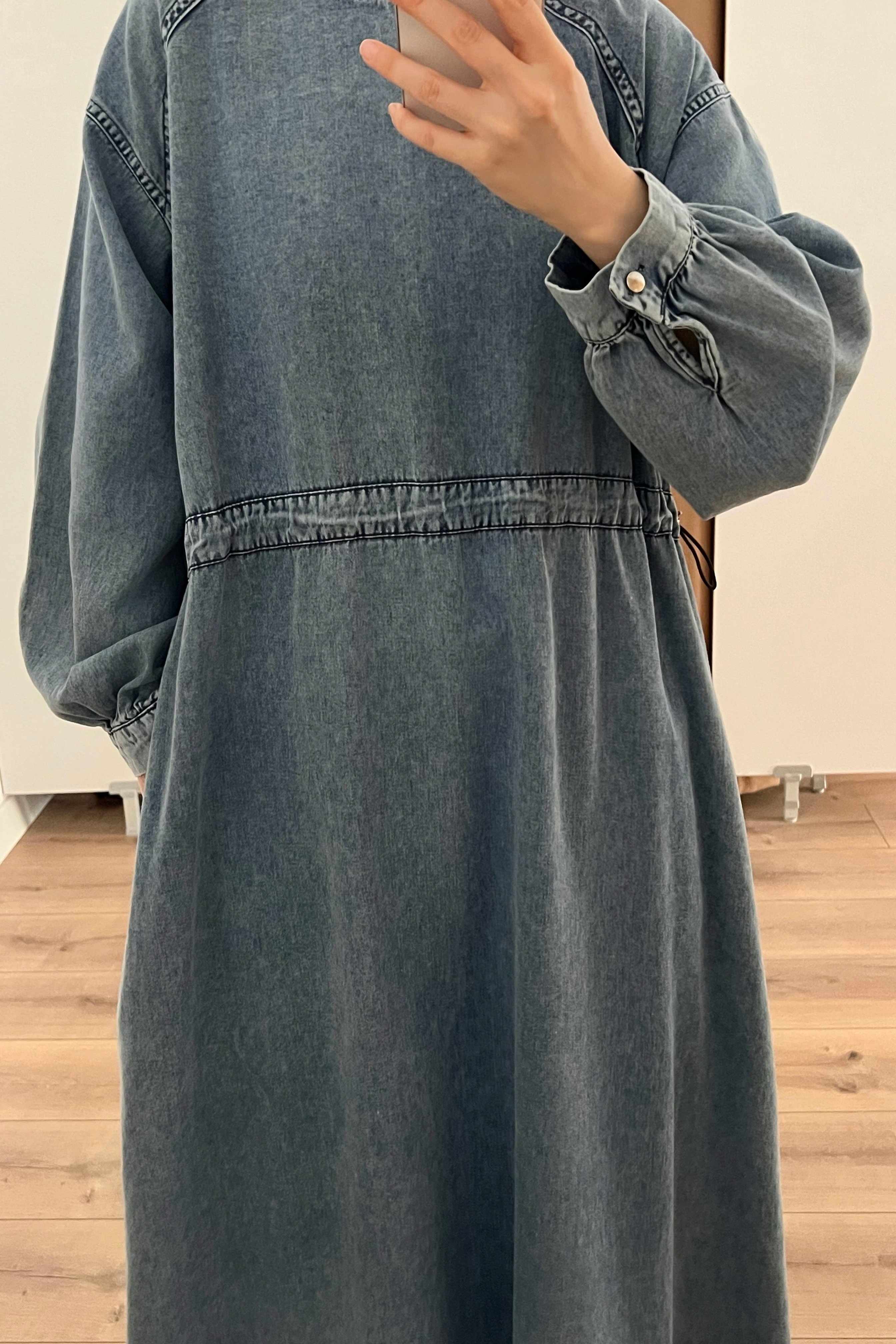İnce denim elbise 
