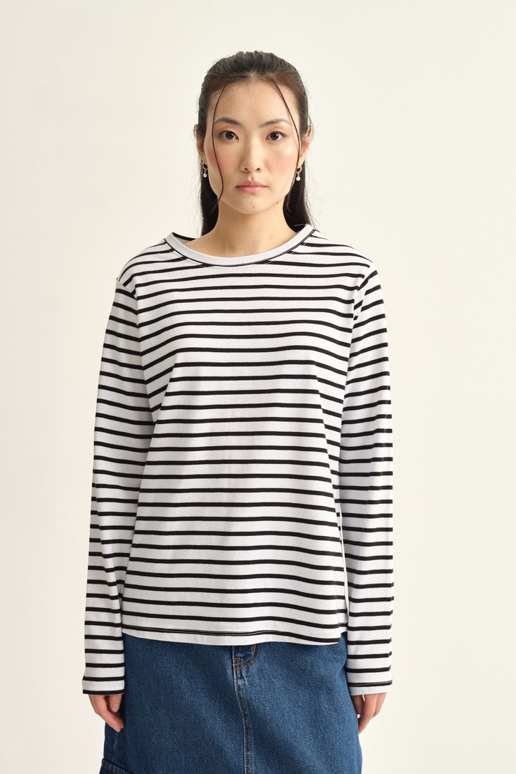 Long sleeve striped t-shirt