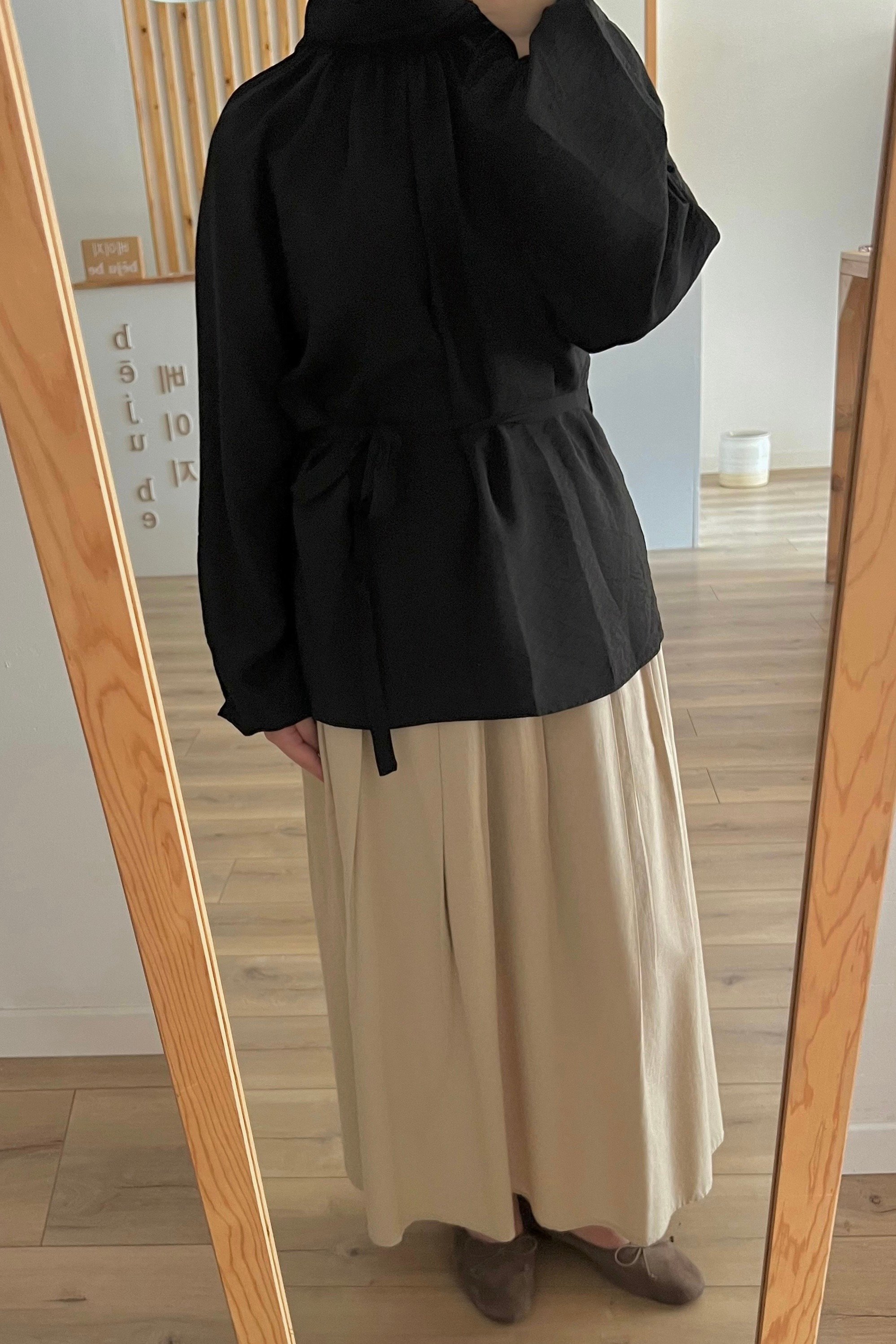 Dökümlü tensel bluz - black
