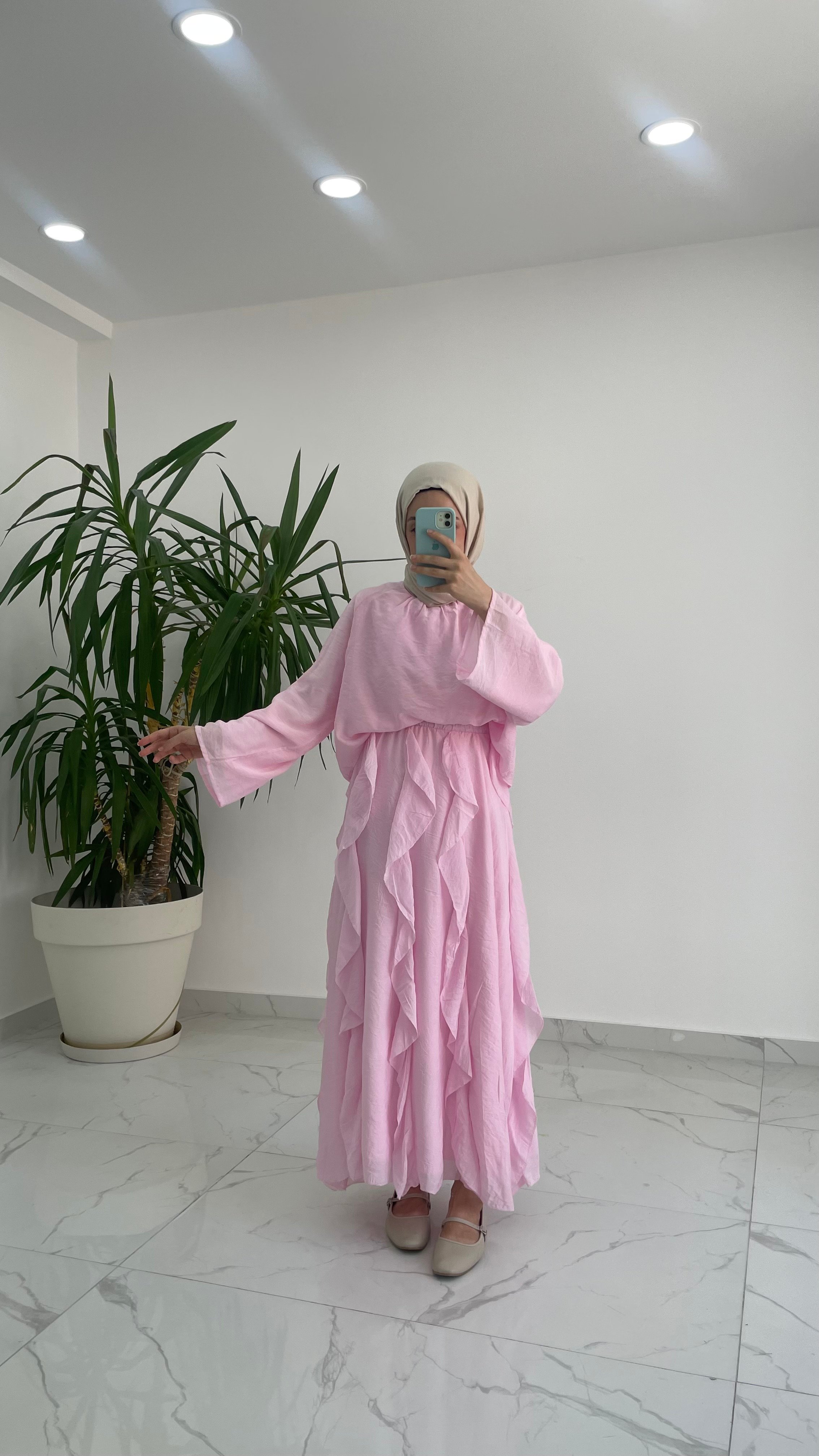Liana Eteği Fırfırlı Takım - Pembe