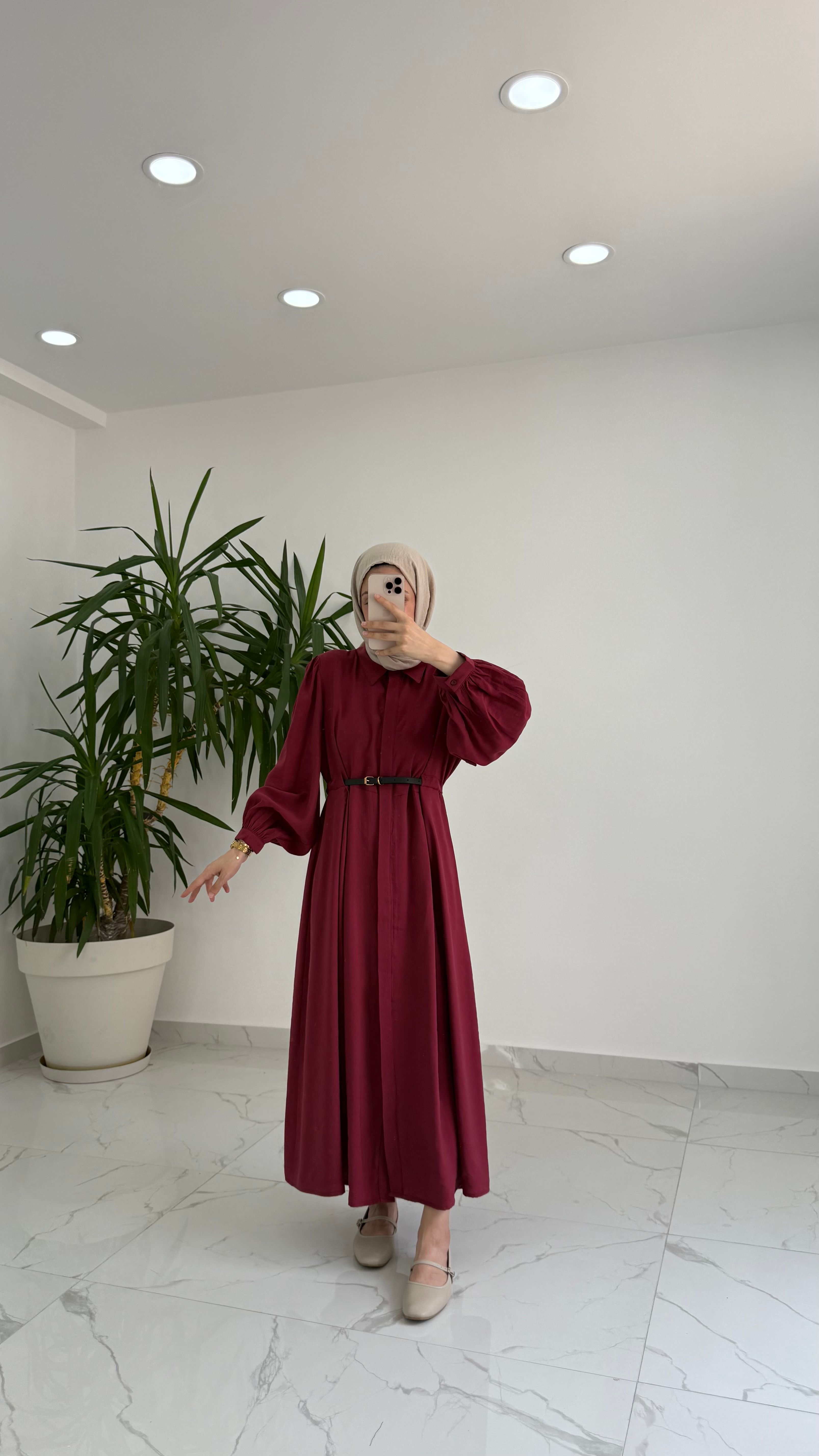 Ruby Beli Kemer Detaylı Elbise