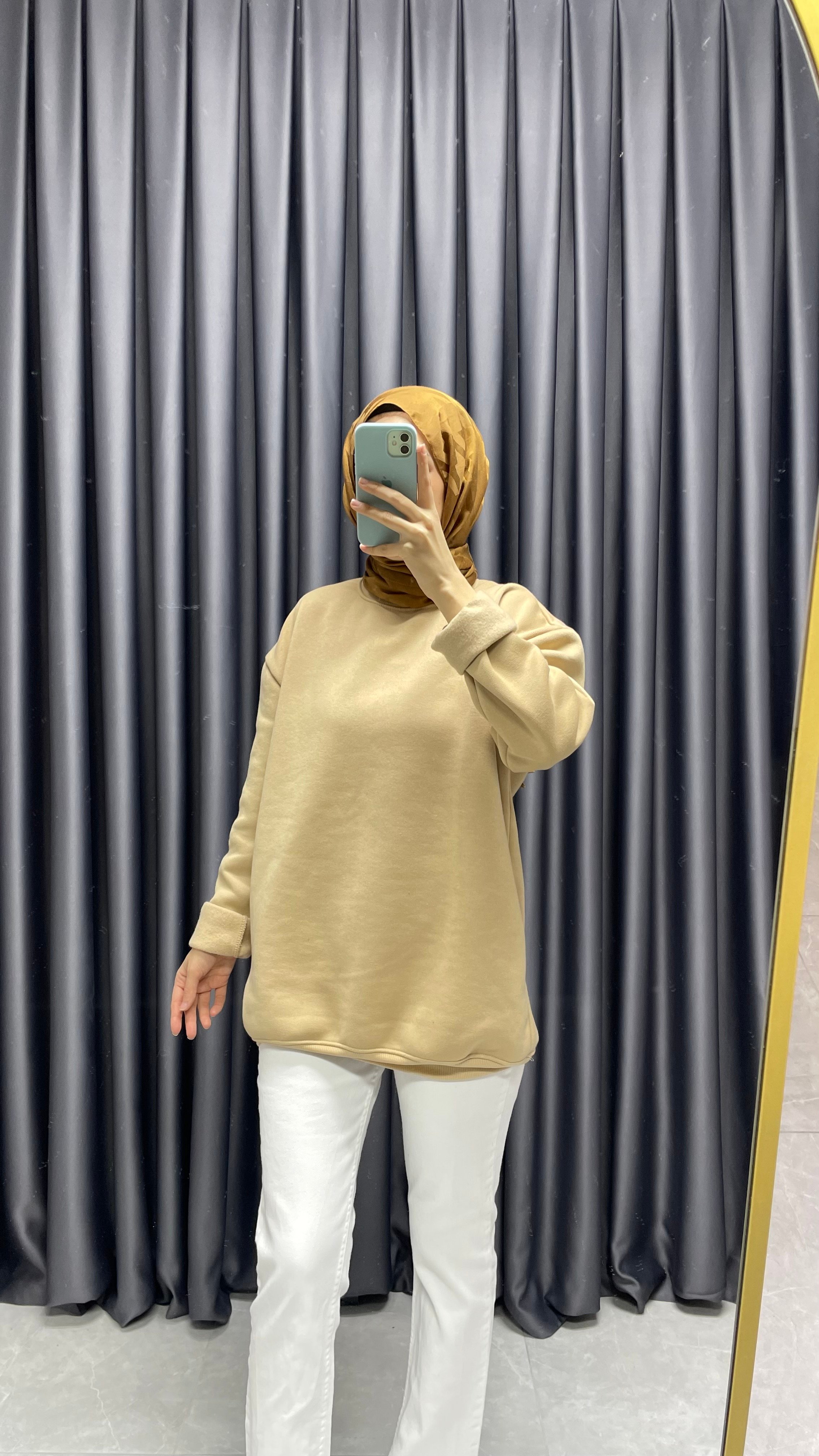 Basic Oversize Sweatshirt