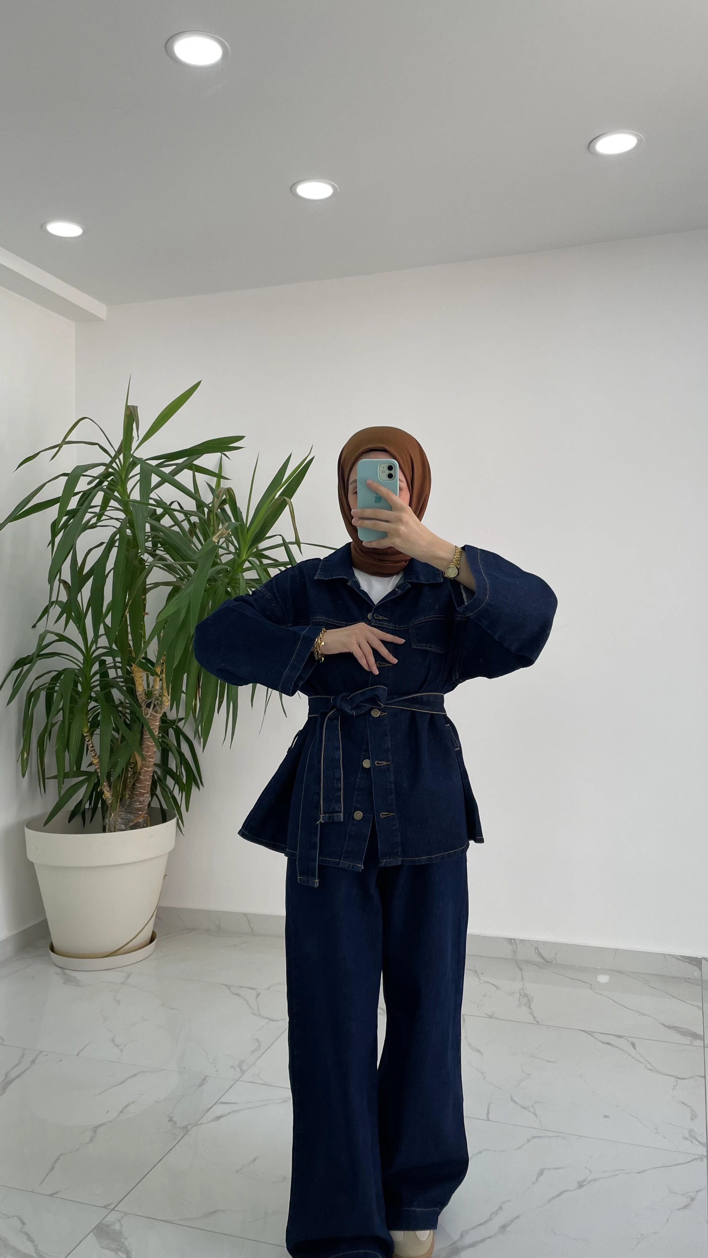 Cep Detaylı Pantolonlu Kot Takım