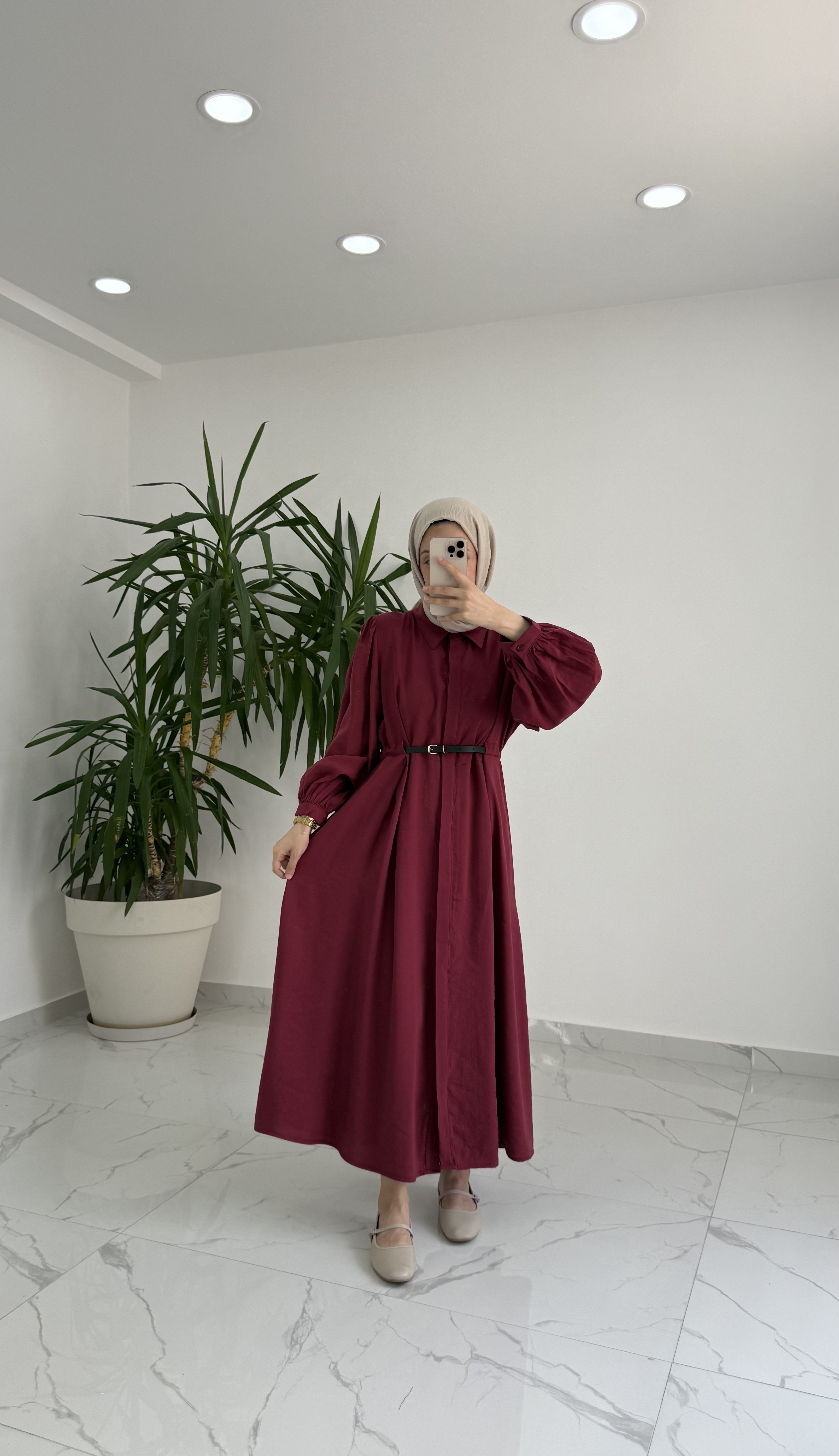 Ruby Beli Kemer Detaylı Elbise
