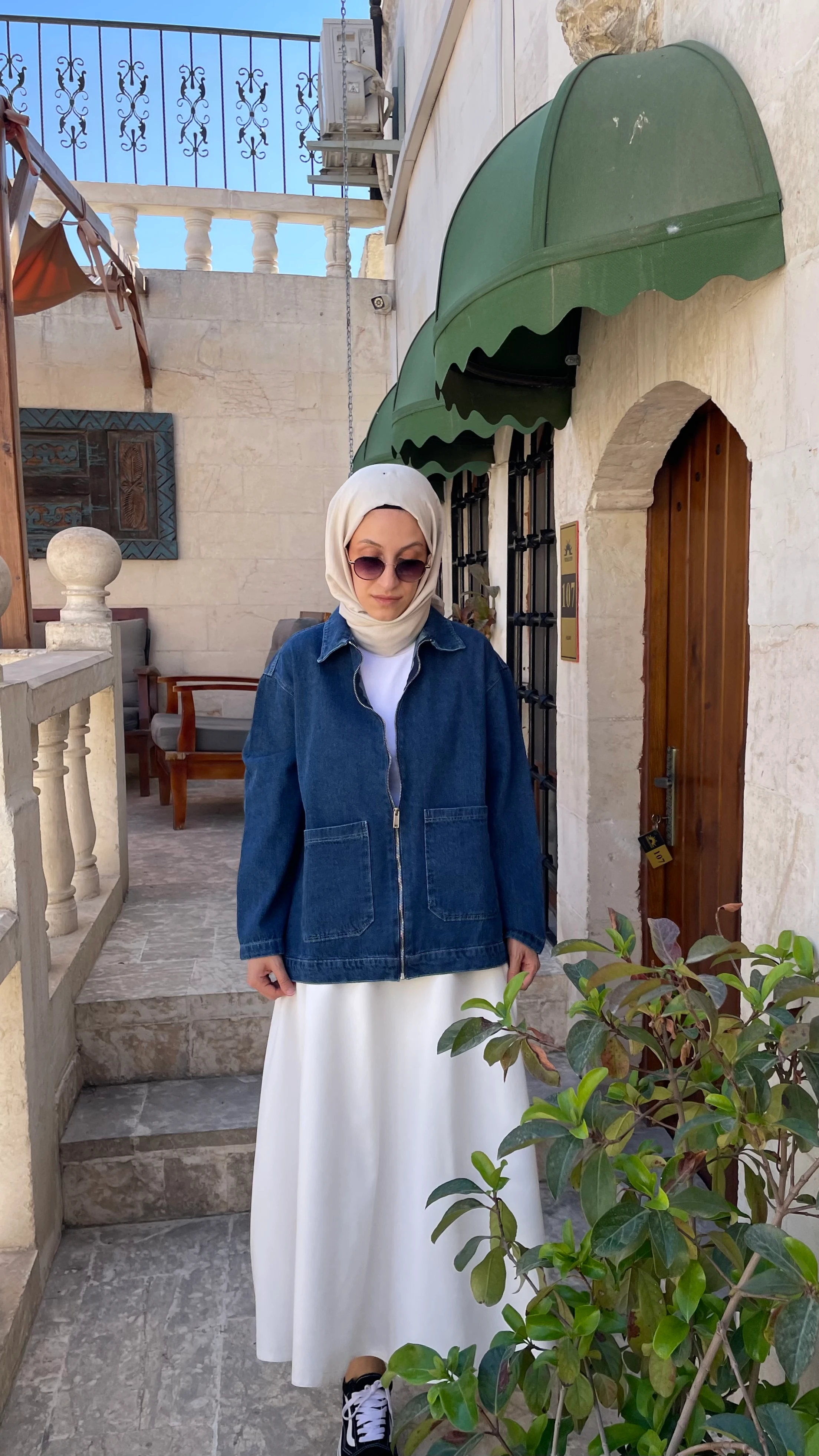 Swiss Cep Detaylı Denim Ceket