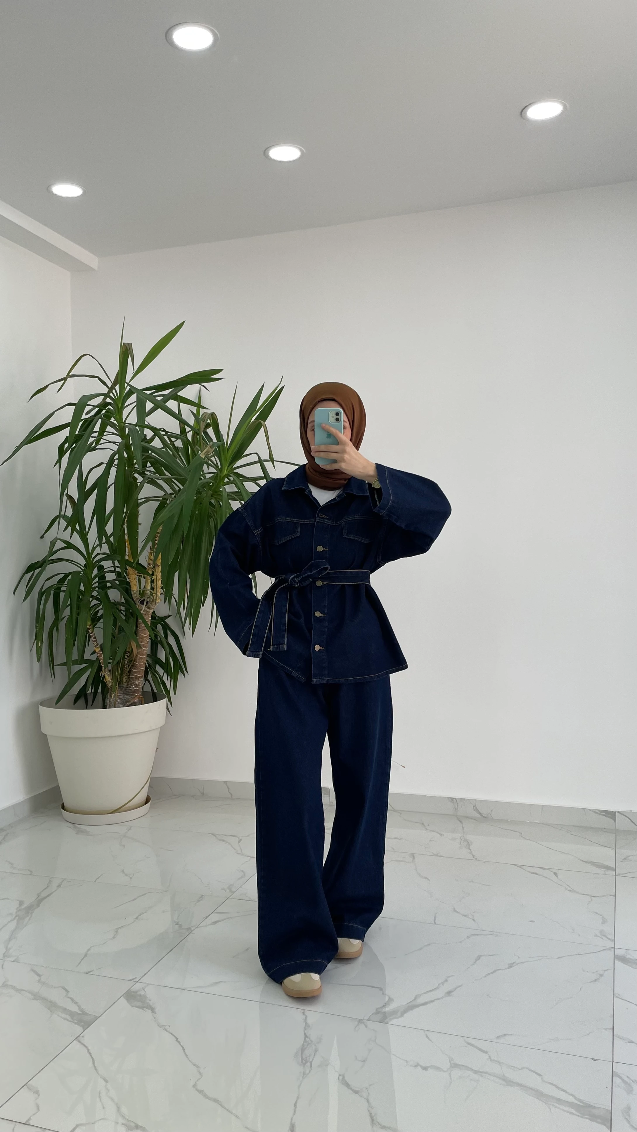 Cep Detaylı Pantolonlu Kot Takım