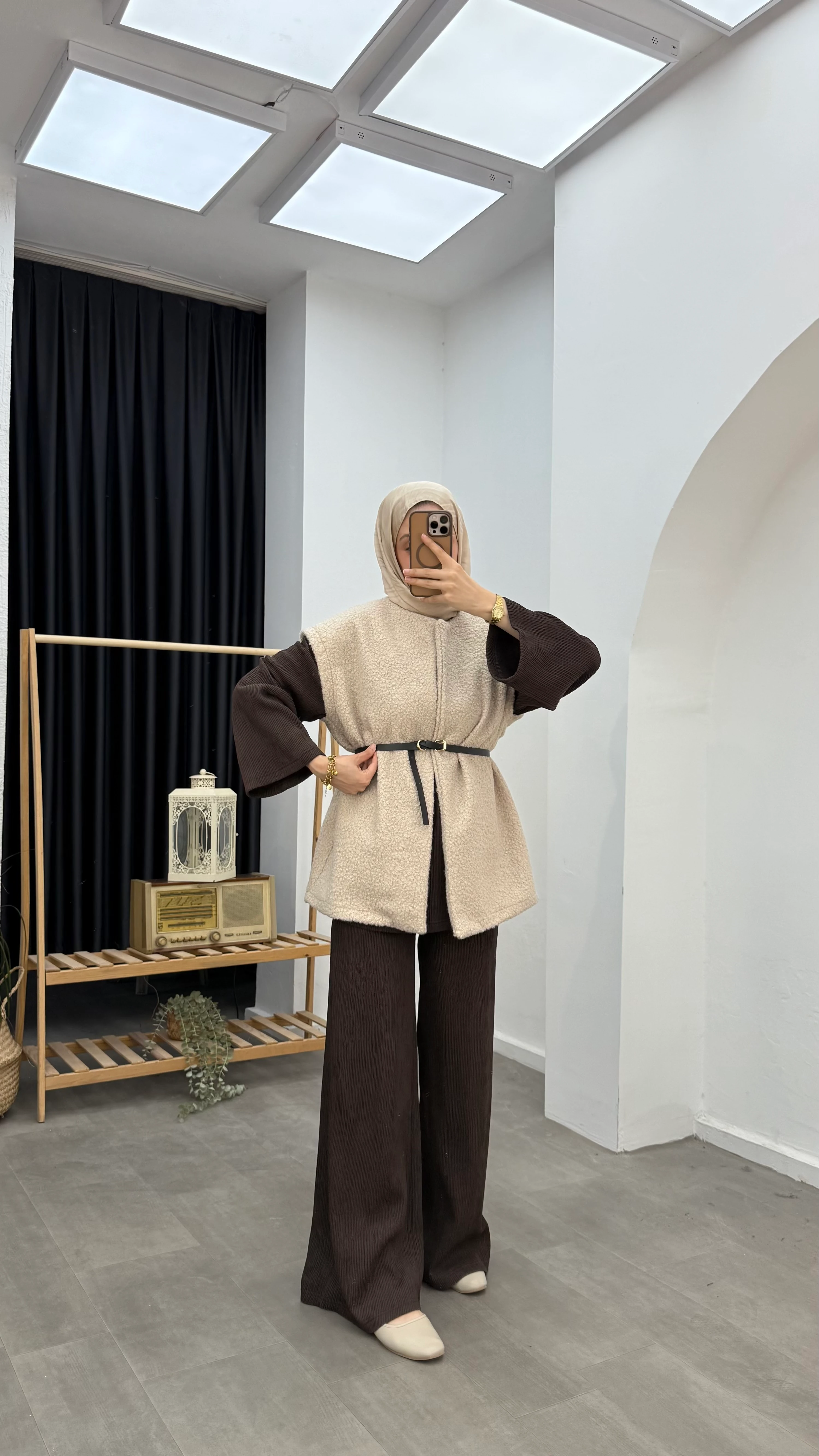 Orkide Deri Kemerli Yelek - Taş