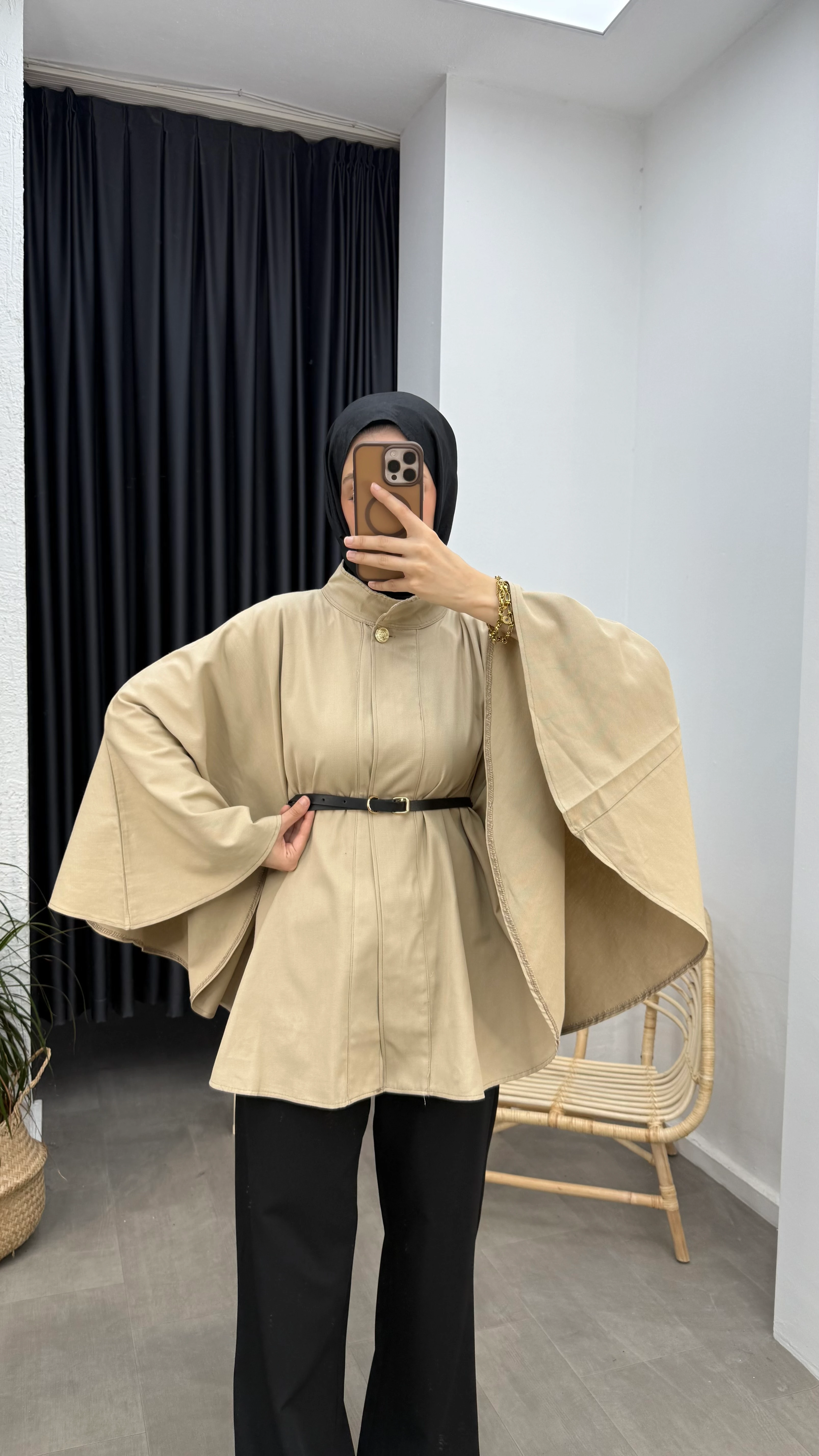 Kemer Detaylı Panço - Bej