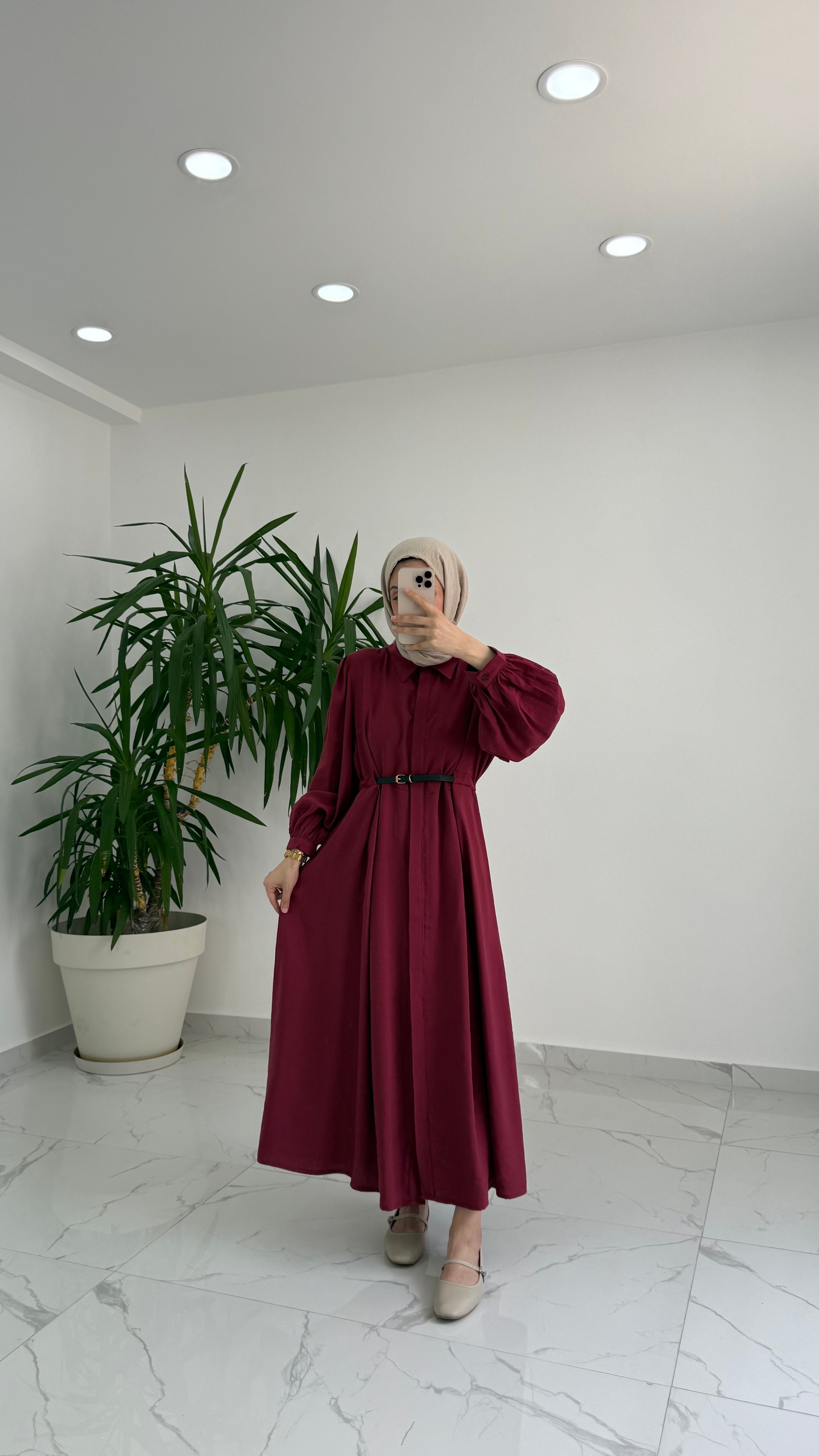 Ruby Beli Kemer Detaylı Elbise