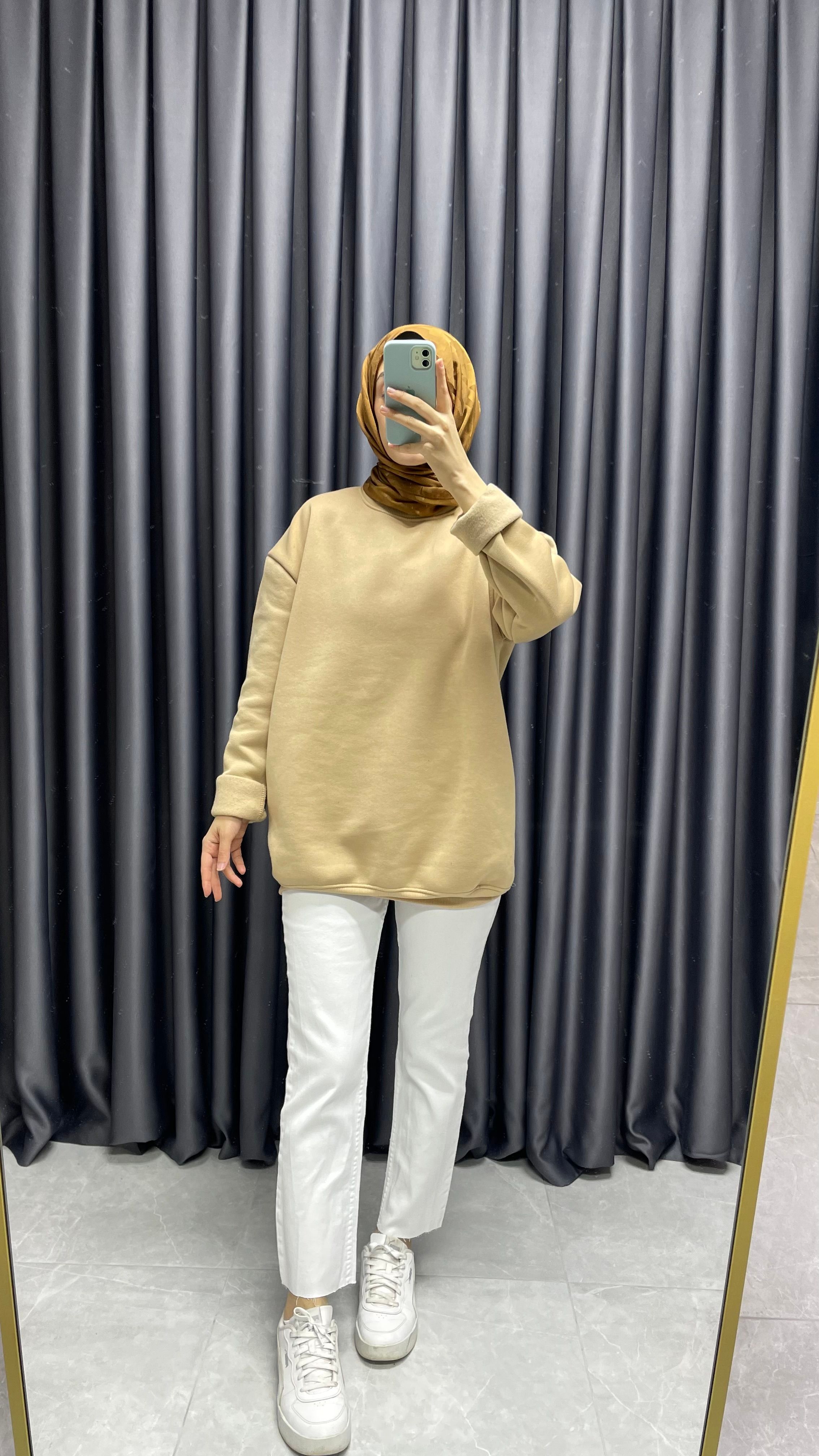 Basic Oversize Sweatshirt