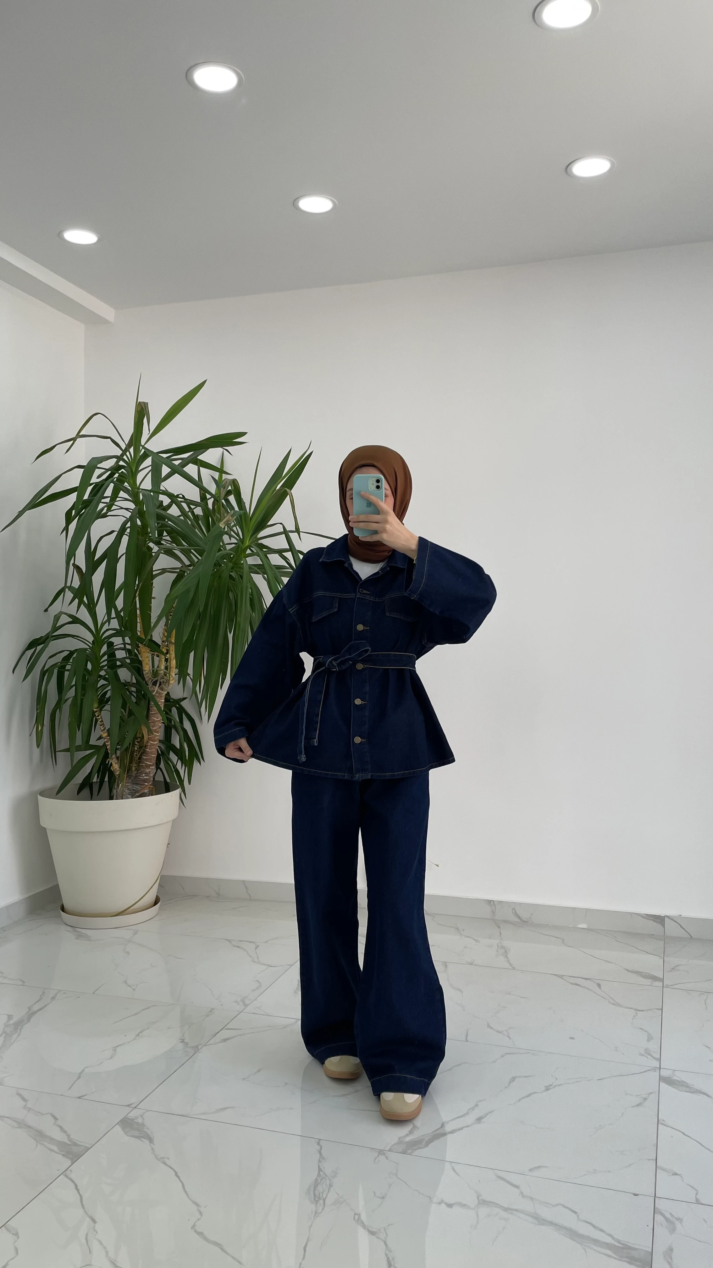 Cep Detaylı Pantolonlu Kot Takım