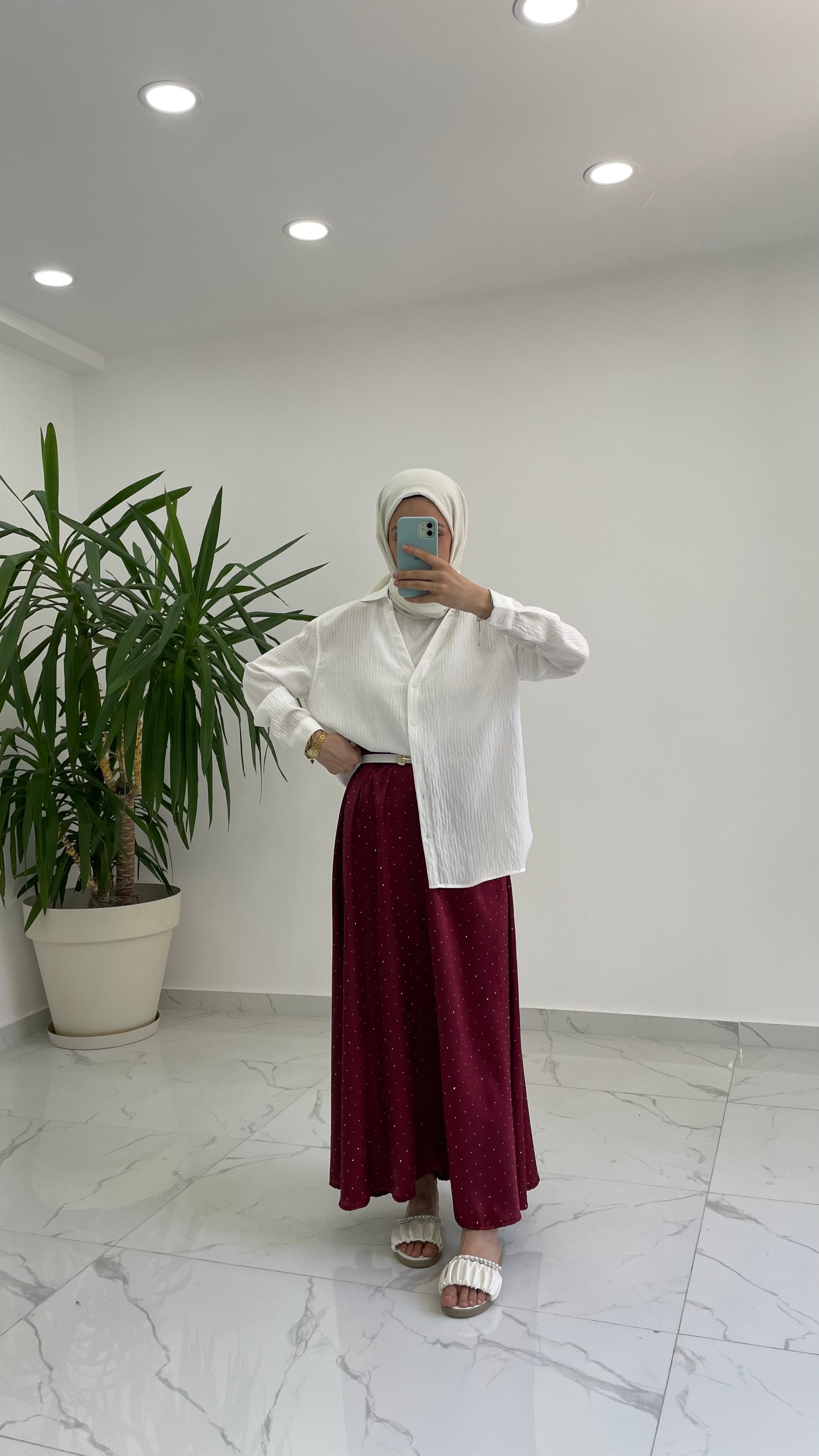 Olea Taşlı Saten Etek - Bordo