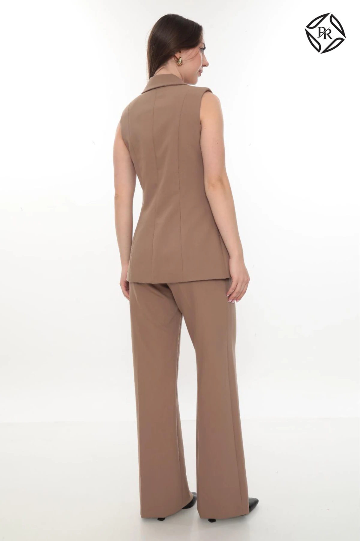Kadın Rahat Kesim Astarlı Kolsuz Blazer Ceket Pantolon Takım Elbise - Cappuccino