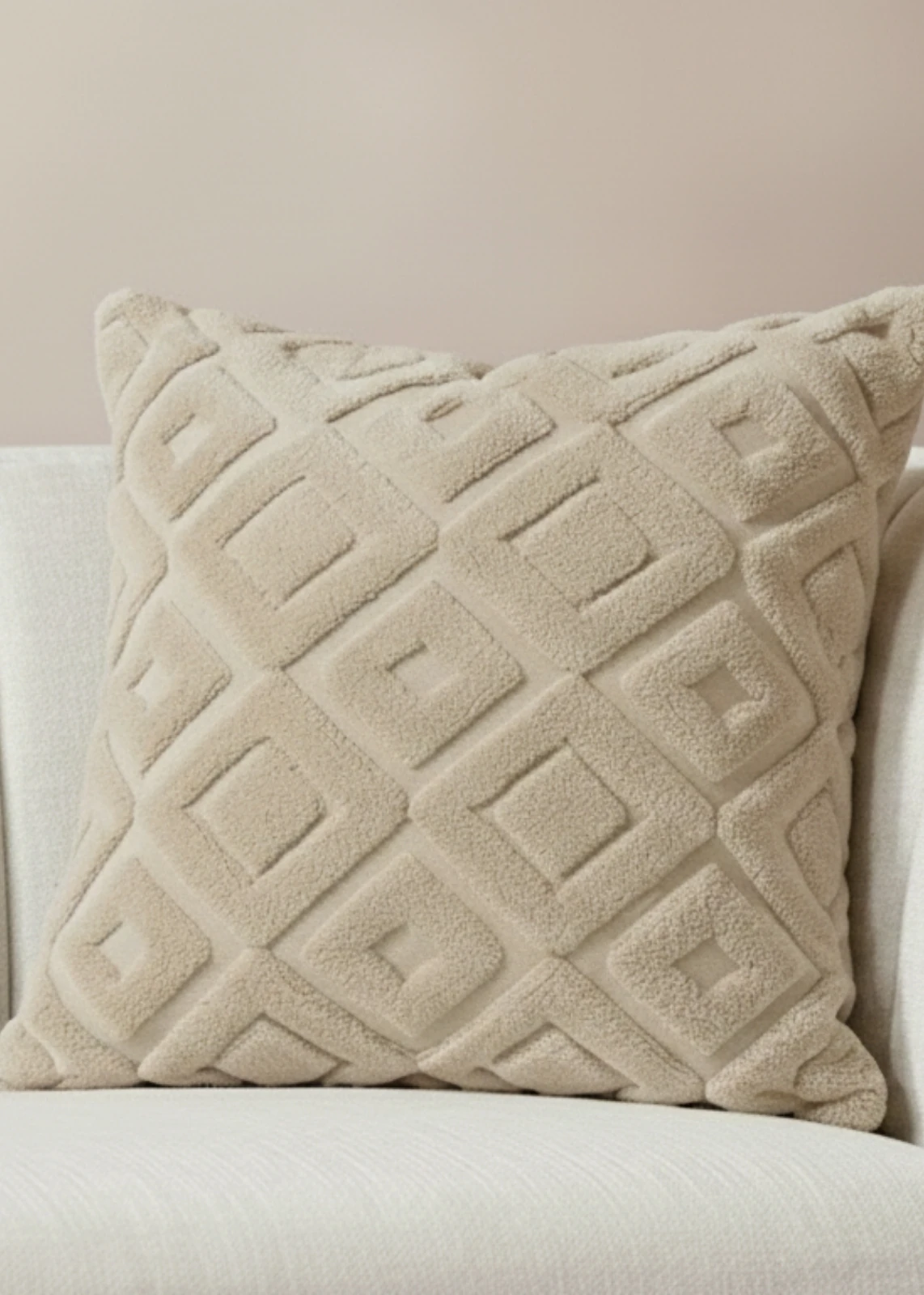 Renkli Baklava Desenli Modern Punch Nakışlı Tufting Welsoft Kırlent Kılıfı 42x42 cm 