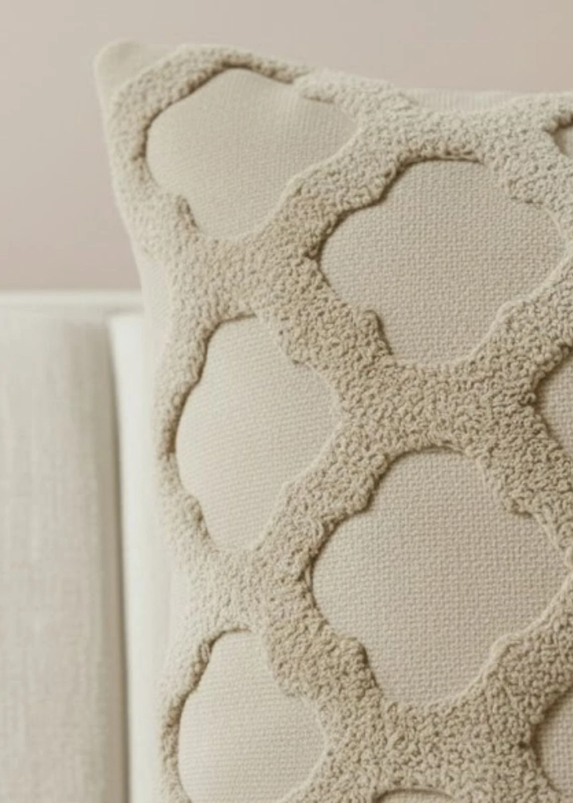 Kafes Desenli Modern Punch Nakışlı Tufting Welsoft Kırlent Kılıfı 42x42 cm