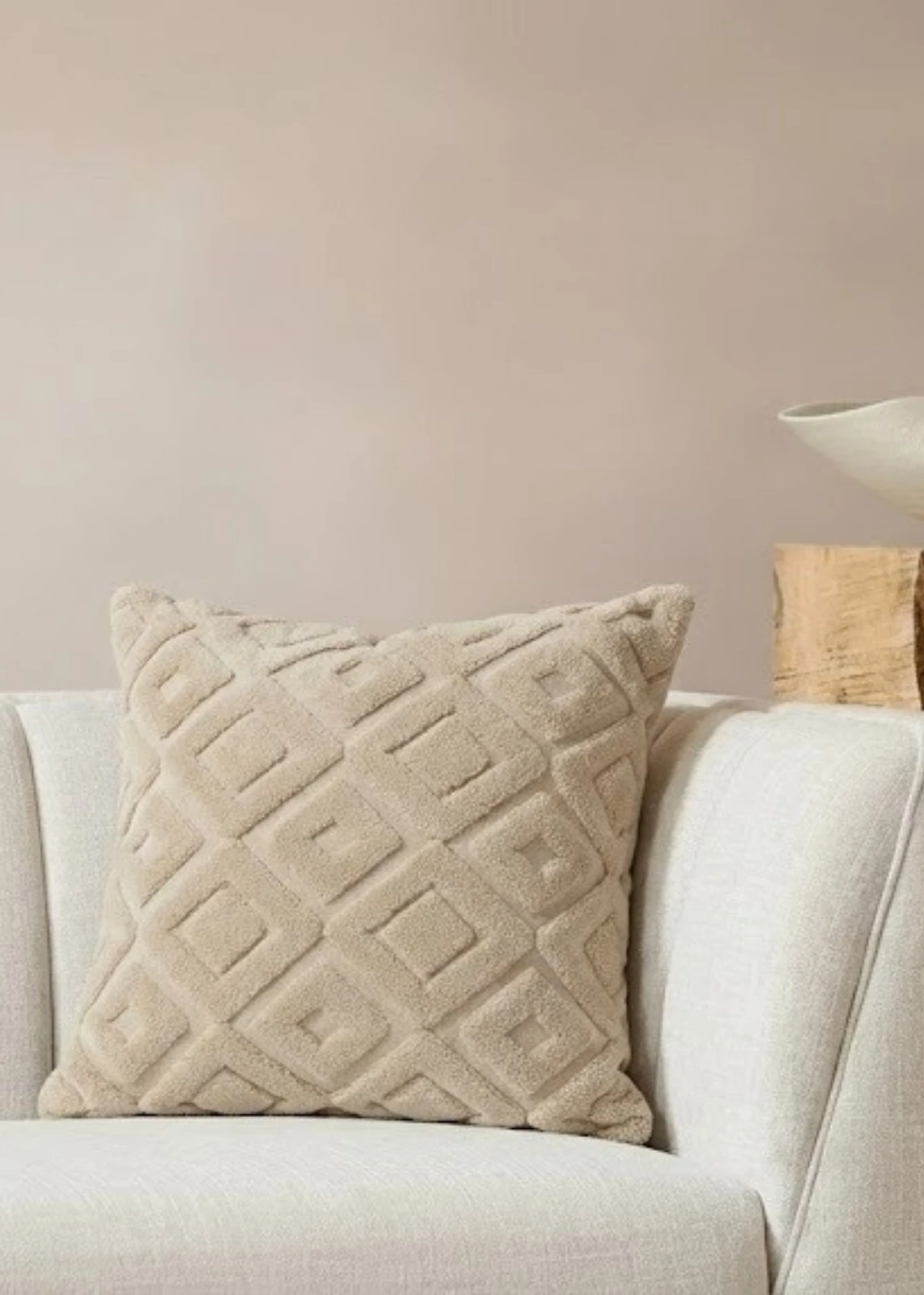 Renkli Baklava Desenli Modern Punch Nakışlı Tufting Welsoft Kırlent Kılıfı 42x42 cm  - Vizon