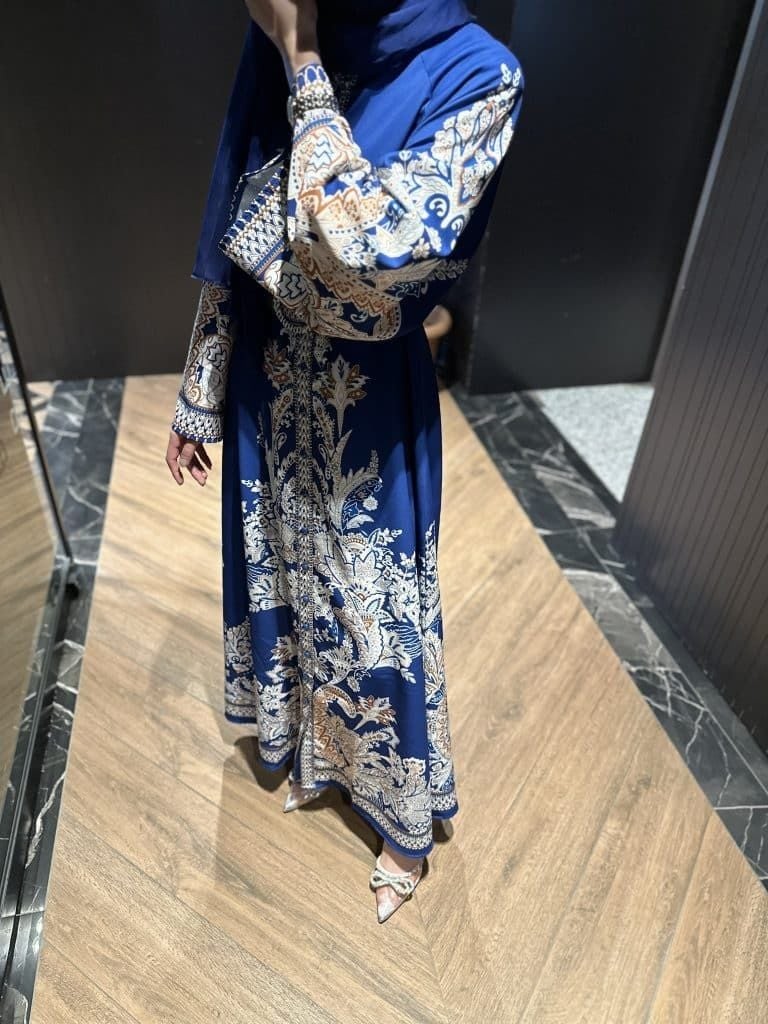 Farah Elbise Lacivert