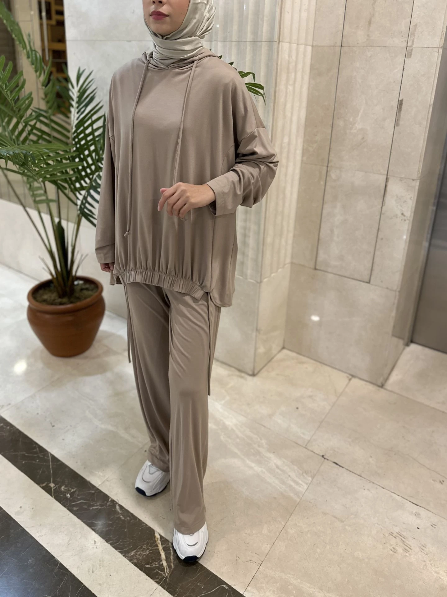 Kapüşonlu Oysho Takım Vizon