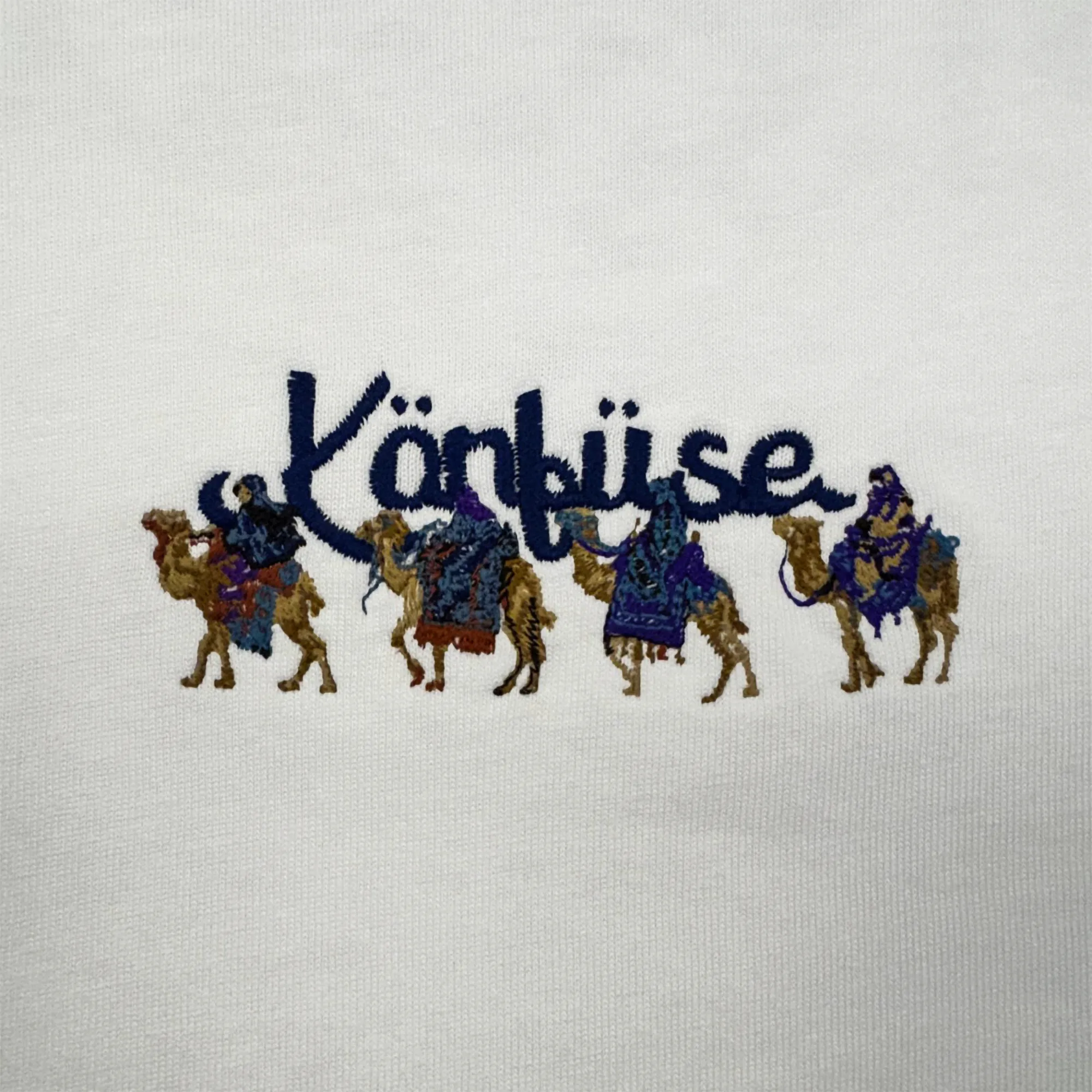 THE CARAVAN HOODIE BEYAZ