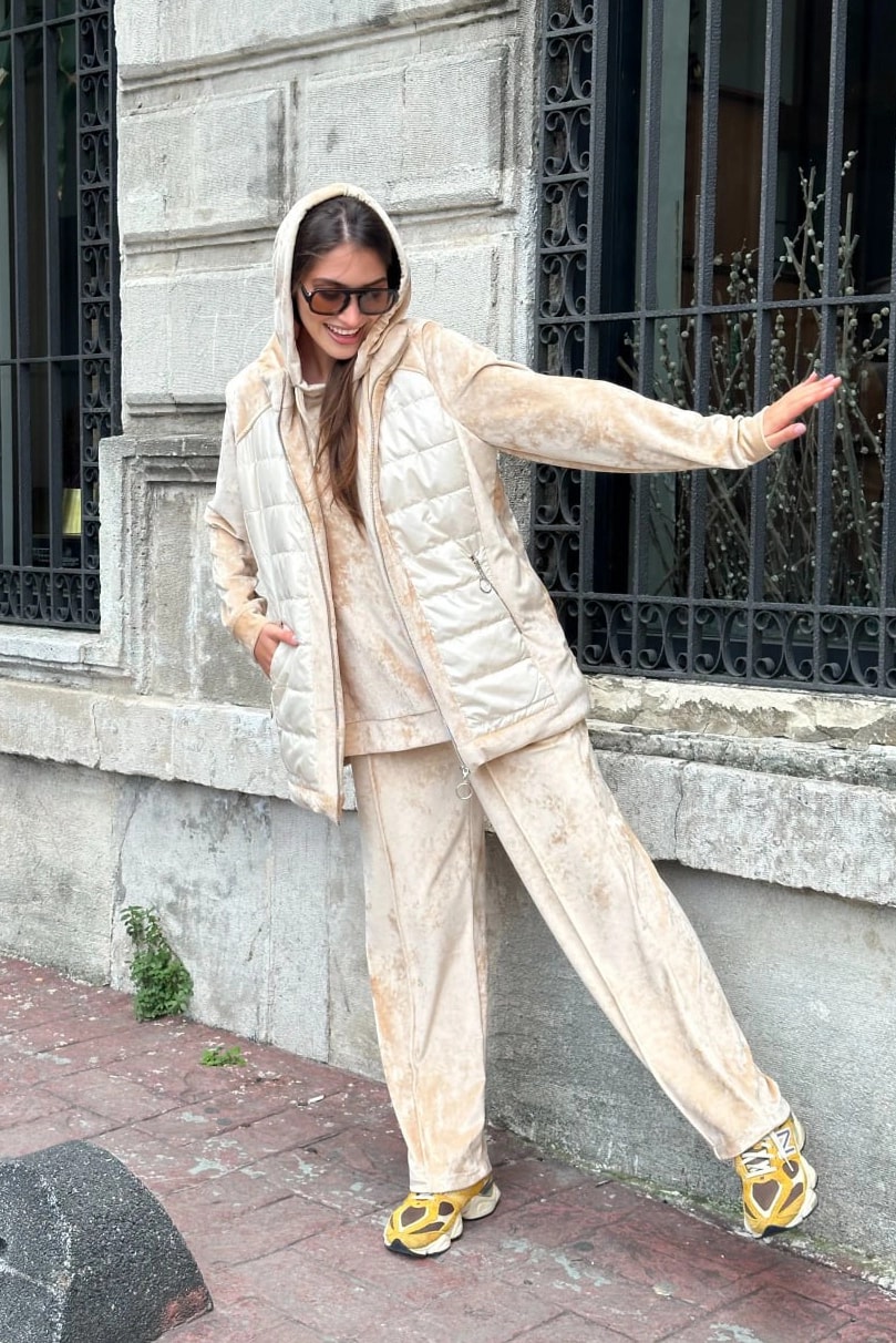 Toptan Kadife Kumaş Kapüşonlu Yelekli Üçlü Takım