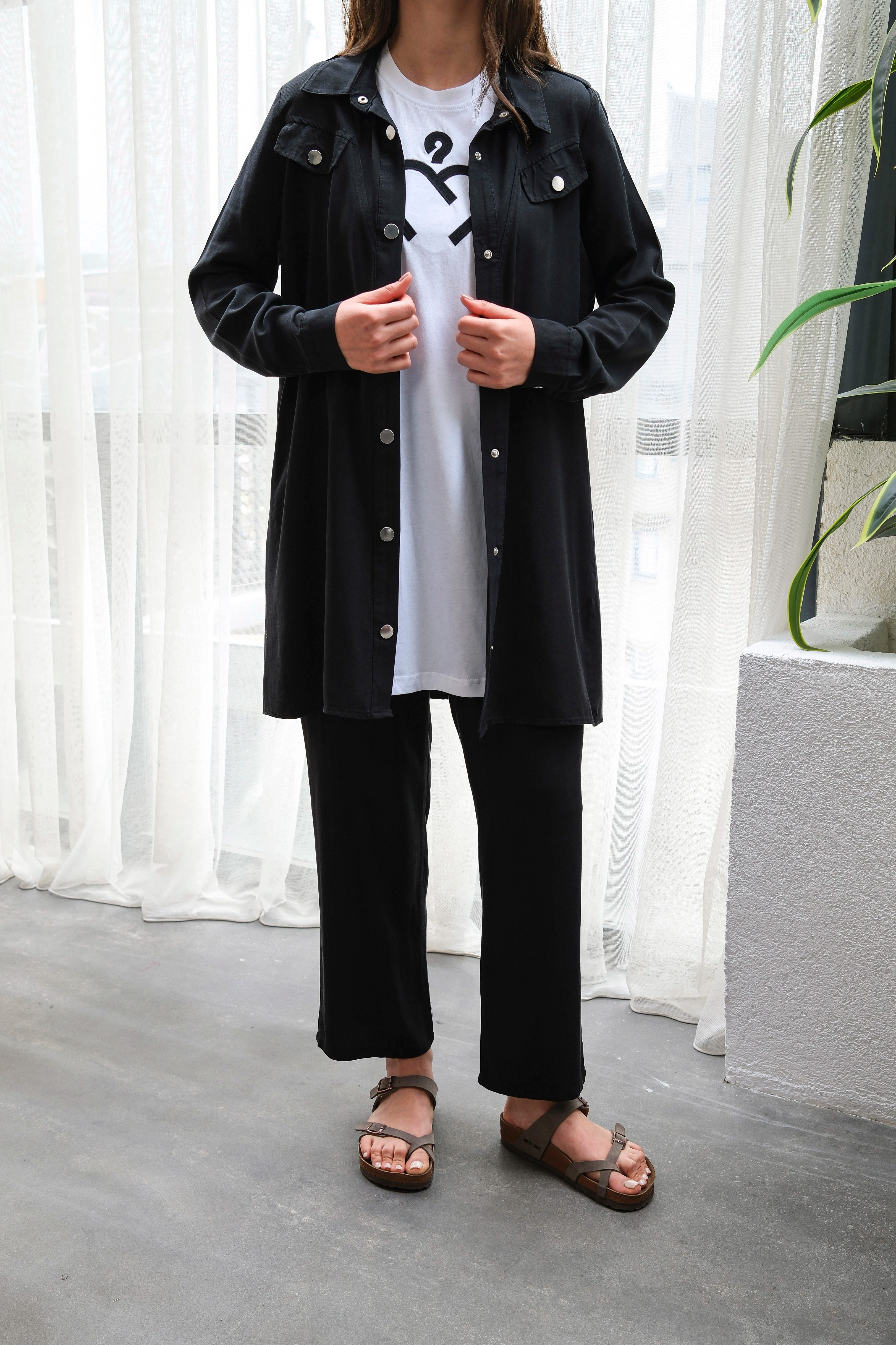 Wholesale Raw Tencel Fabric Pocket Detailed Snap Three-Piece Suit - Black