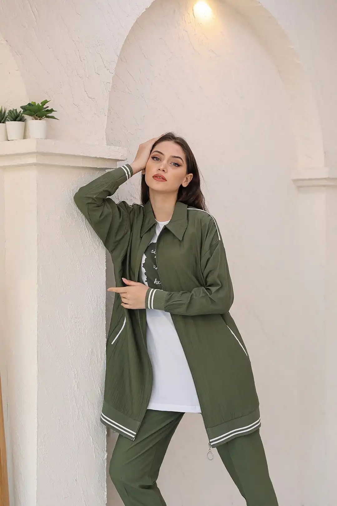 Wholesale Alice Fabric Elastic Sleeve and Skirt Three-Piece Suit - Khaki