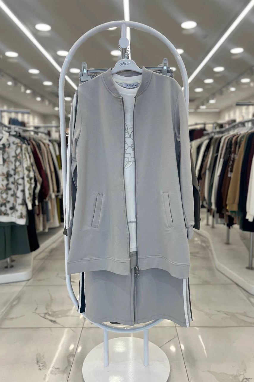 طقم ثلاثي من قماش خيطين مع تفاصيل شريط – بيع جملة