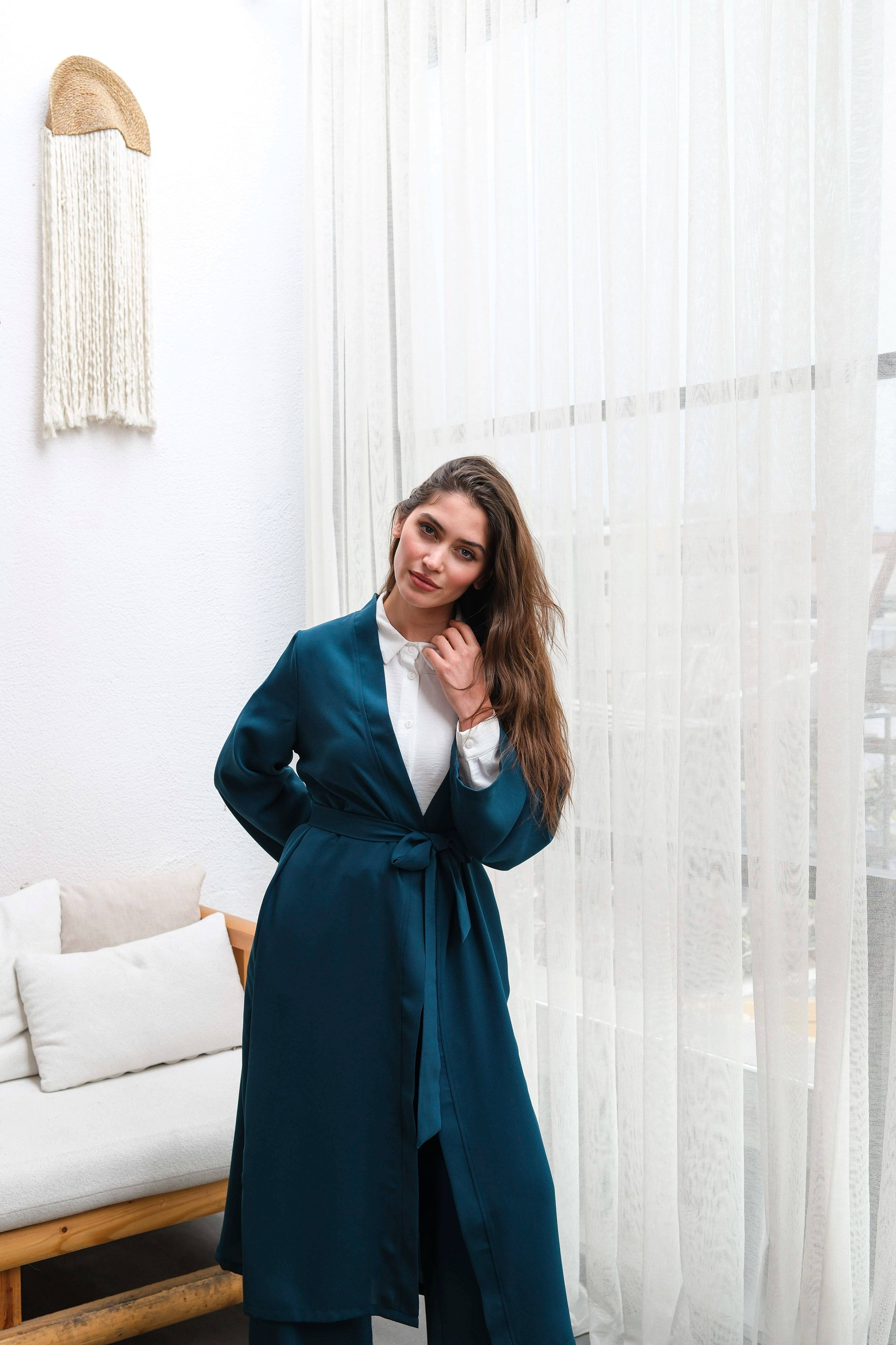 Wholesale Thin Crepe Fabric Belted Double Size Double Suit - b10634 Product Information - Oil Blue