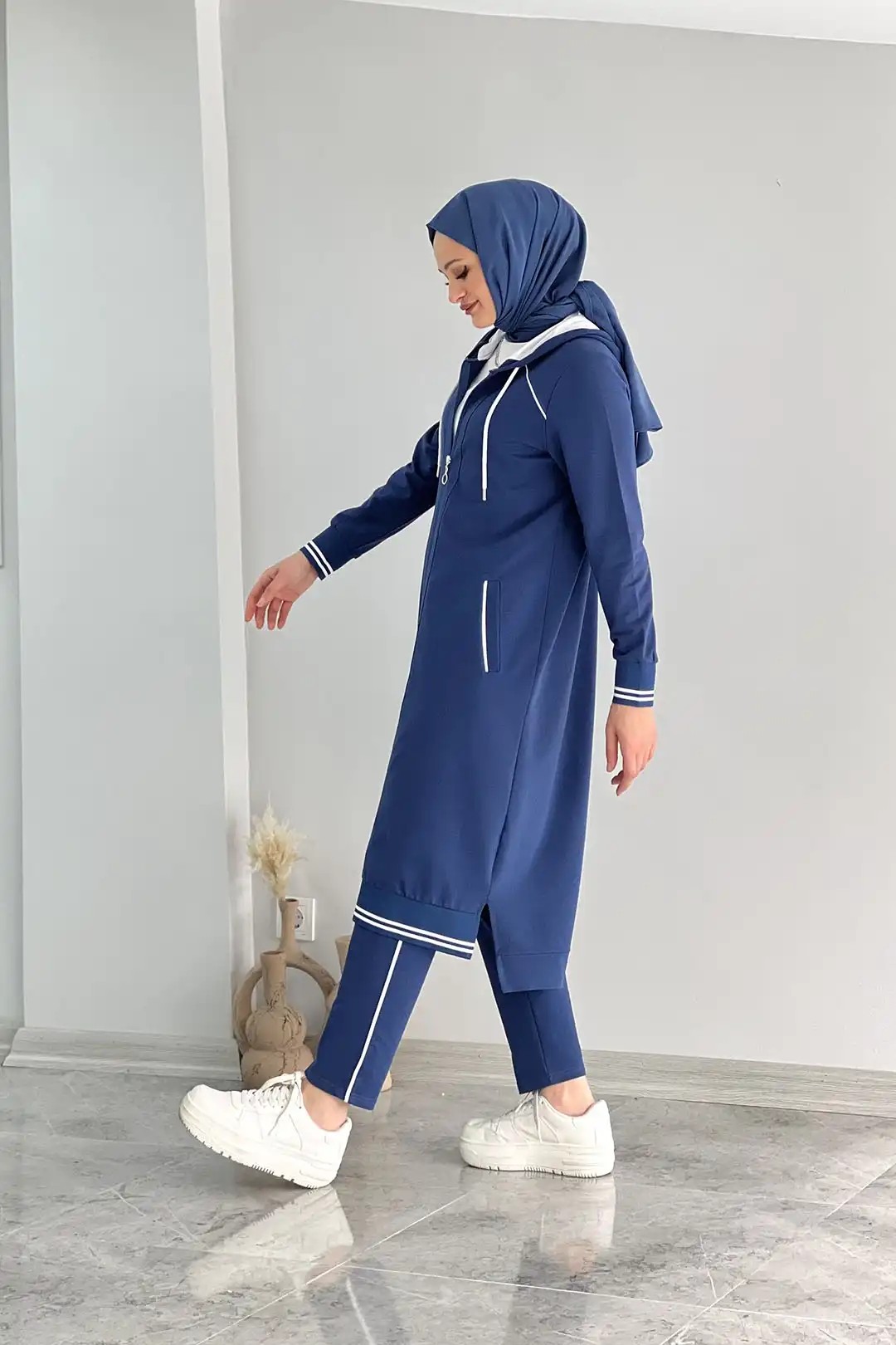 Toptan İki İplik Kumaş Boydan Fermuarlı Kapüşonlu İkili Takım - MAVİ