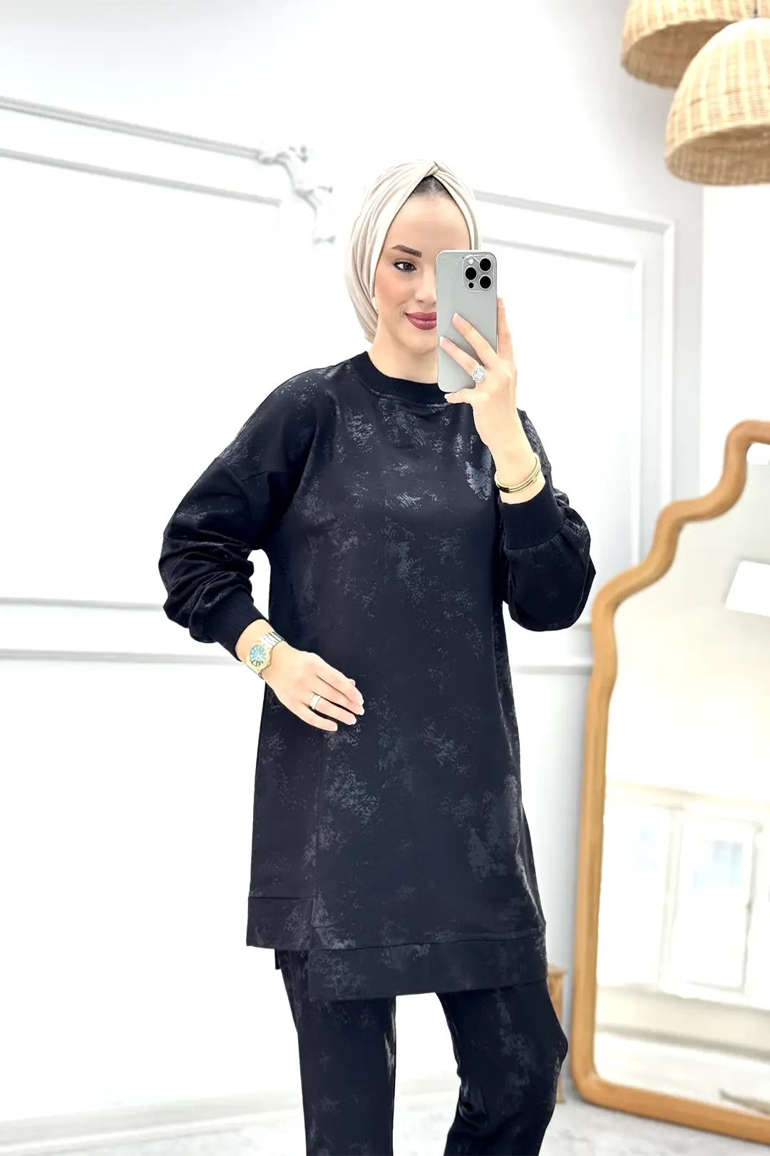 بالجملة بدلة مكونة من قطعتين بنمط ورق ذهبي وأكمام منخفضة من قماش قطن خيطين عالي الجودة