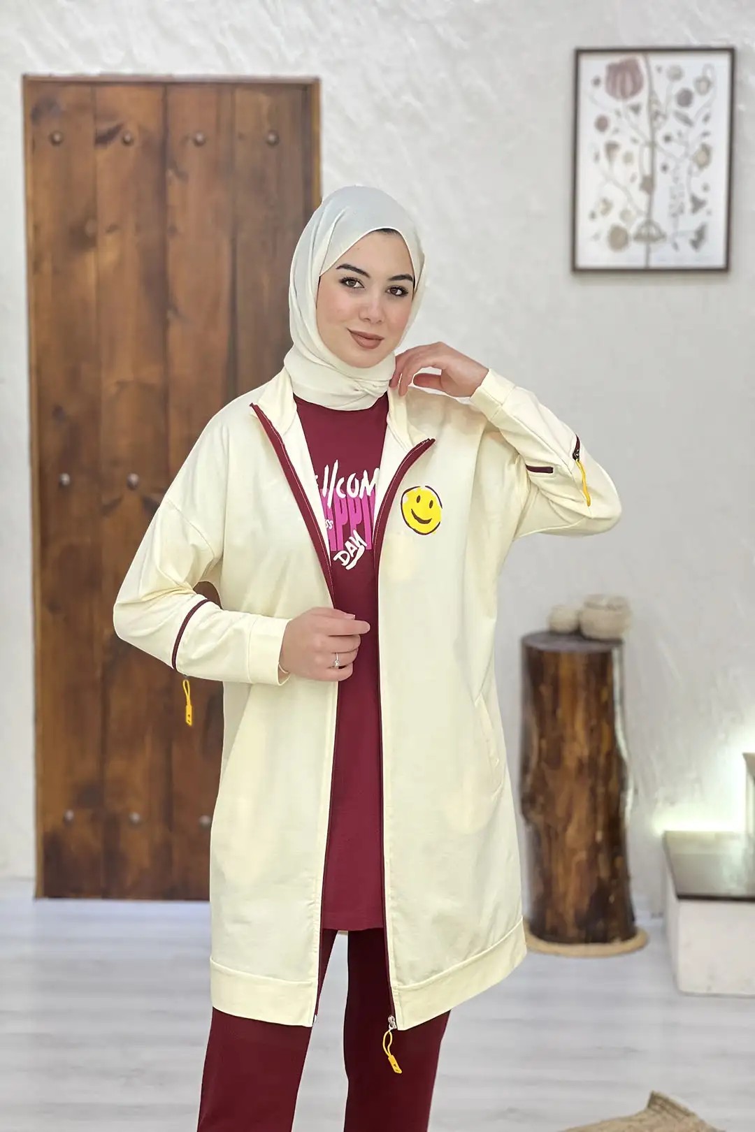 Toptan İki İplik Kumaş Smiley Detaylı Üçlü Takım - BORDO