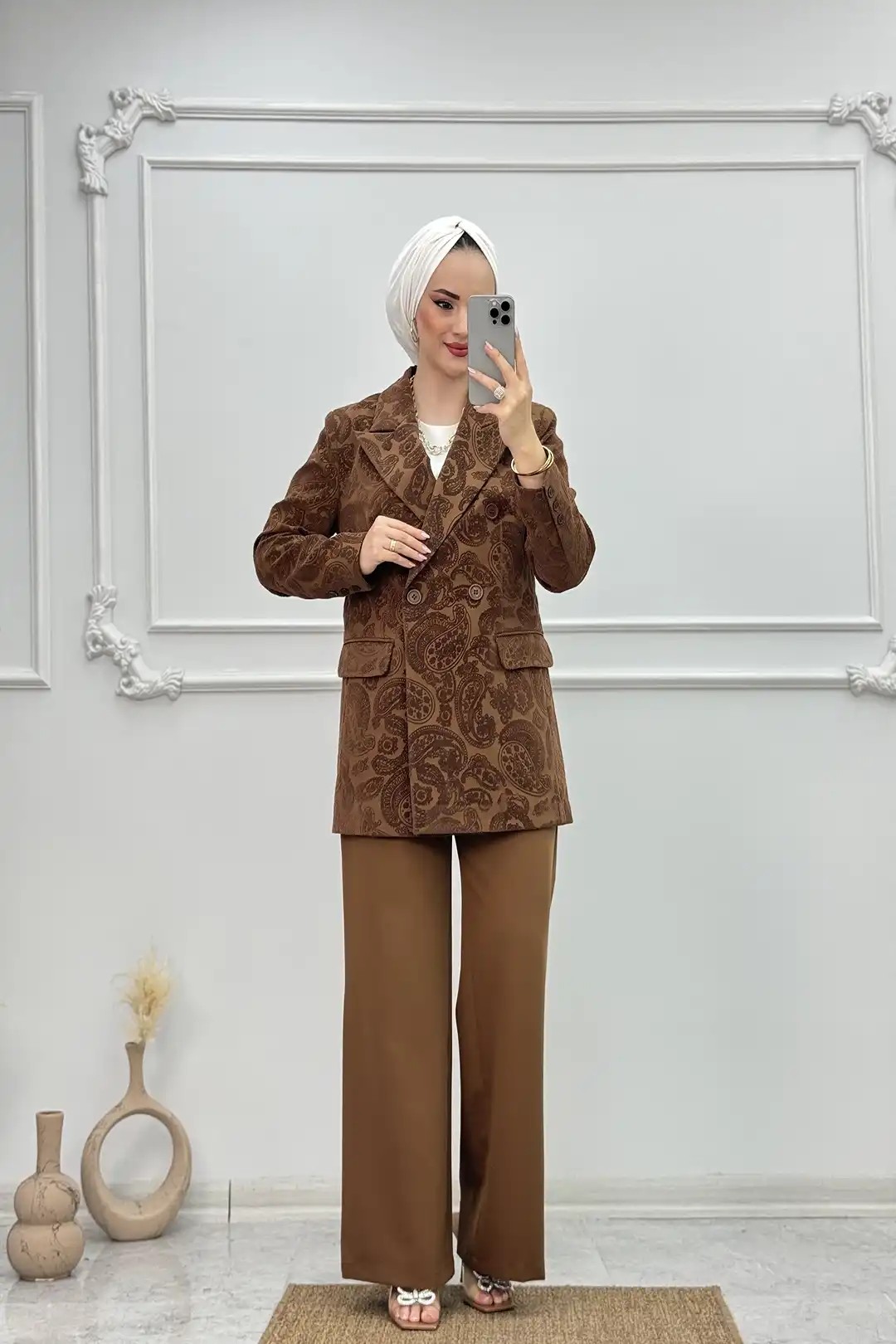 Etnik Desenlerin Şıklığıyla İthal Krep Kumaş Takım 10534