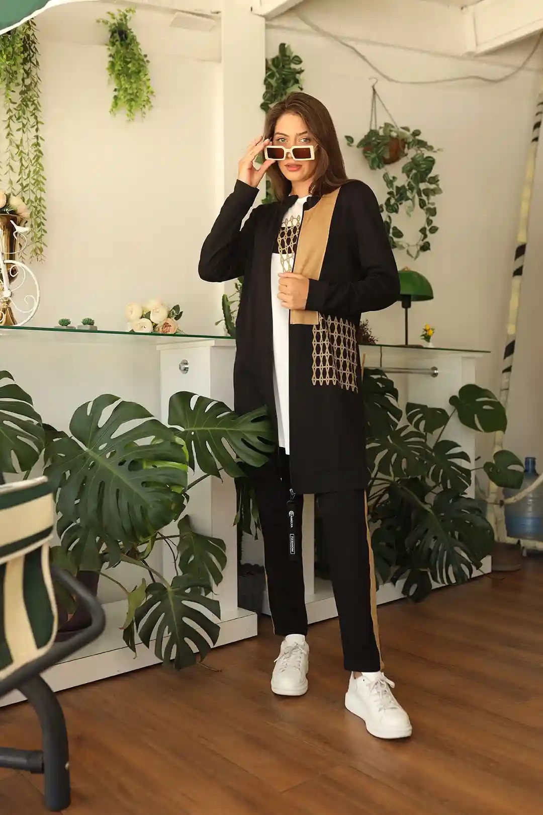 Wholesale Two-Thread Fabric Geometric Pattern Three-Piece Suit